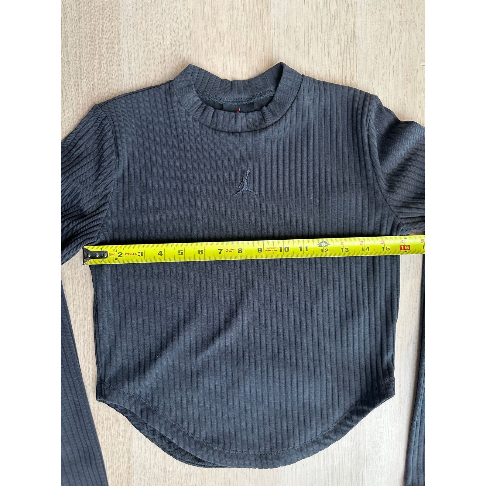Jordan Brand Jordan Black Ribbed Crewneck - Size M - New Size M / US 6-8 / IT 42-44 - 7 Thumbnail