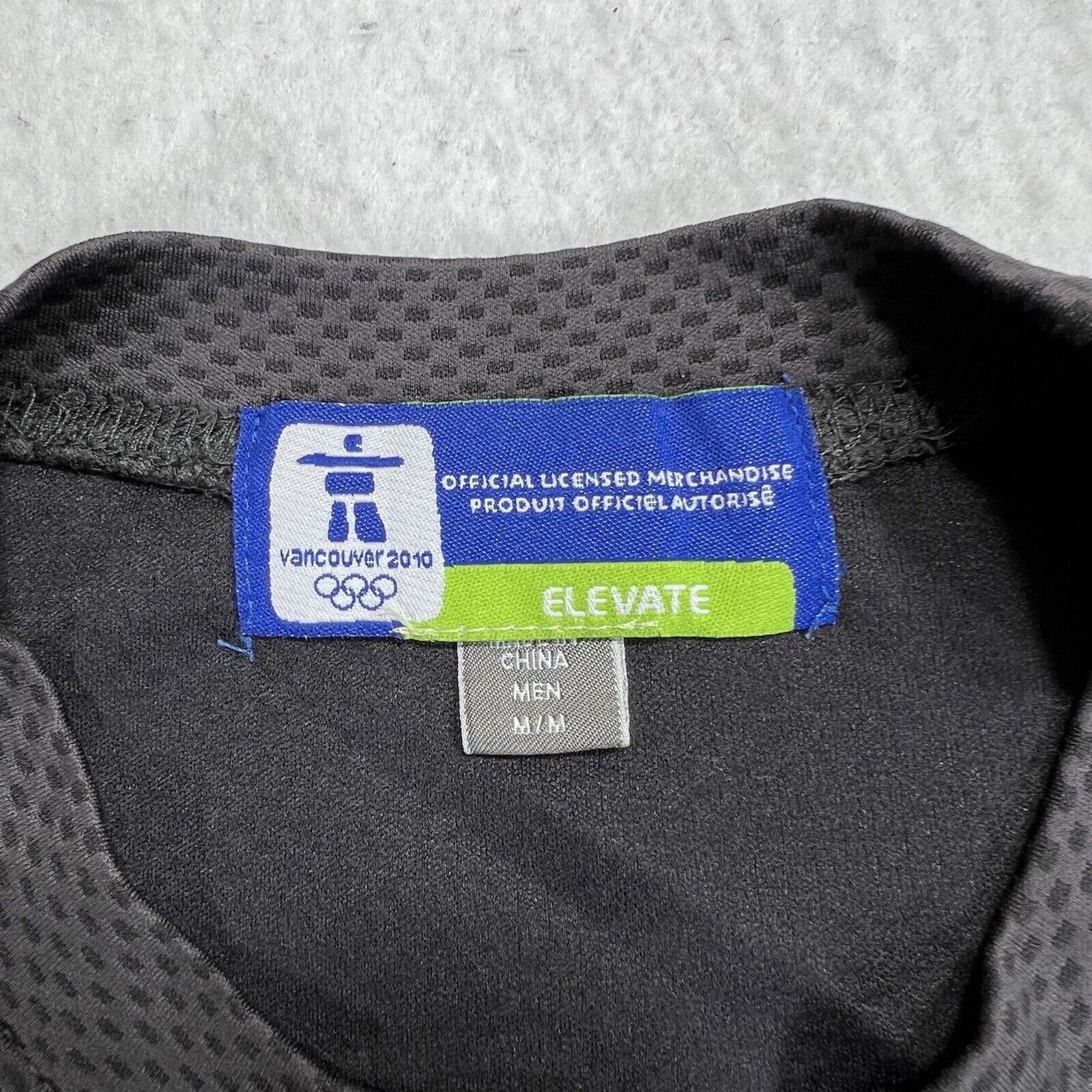 Vintage Vancouver '10 Olympics Medium Whistler Canada Athletic Shirt Size US M / EU 48-50 / 2 - 3 Thumbnail