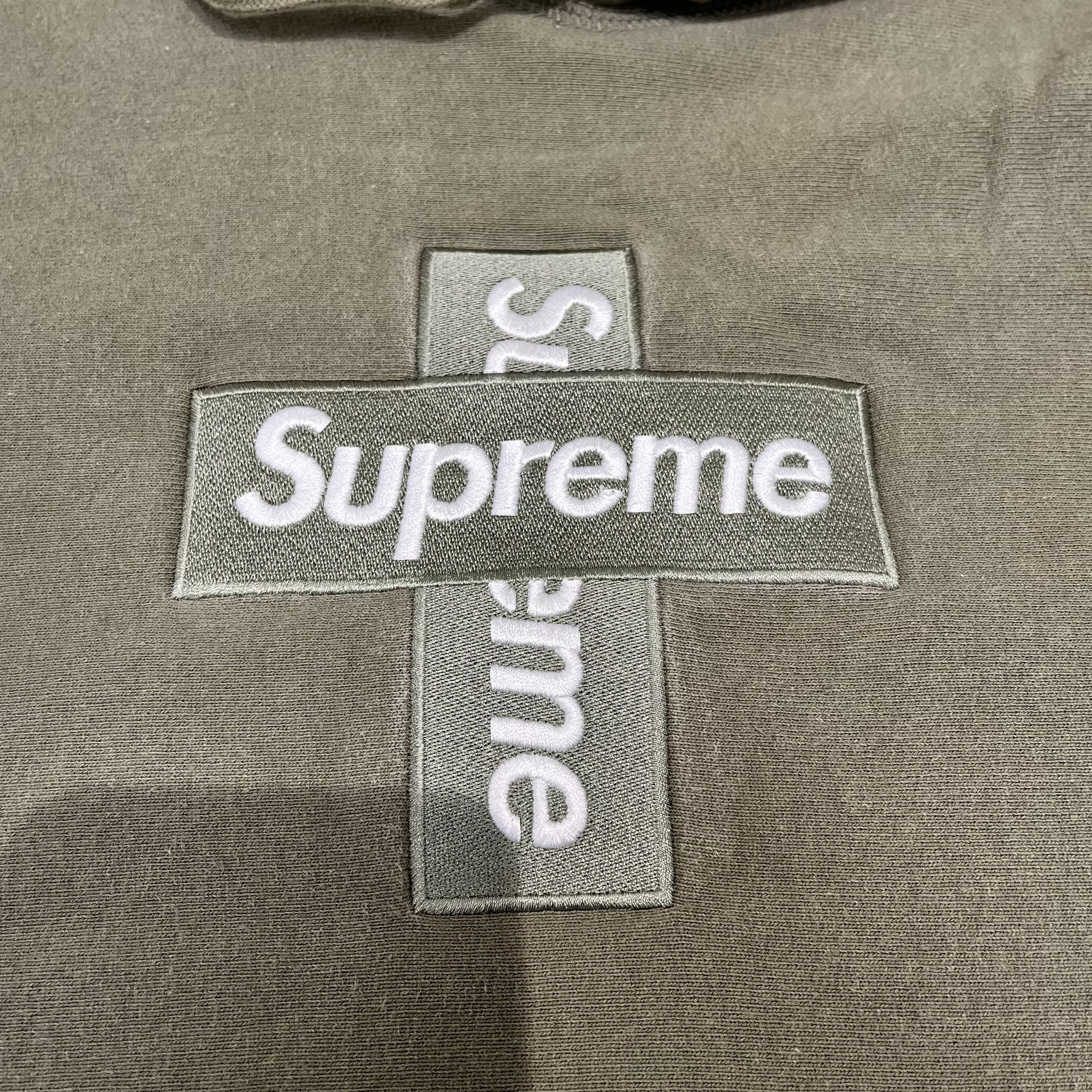 Supreme Supreme Cross Box Logo Hoodie Light Olive Size US M / EU 48-50 / 2 - 3 Thumbnail