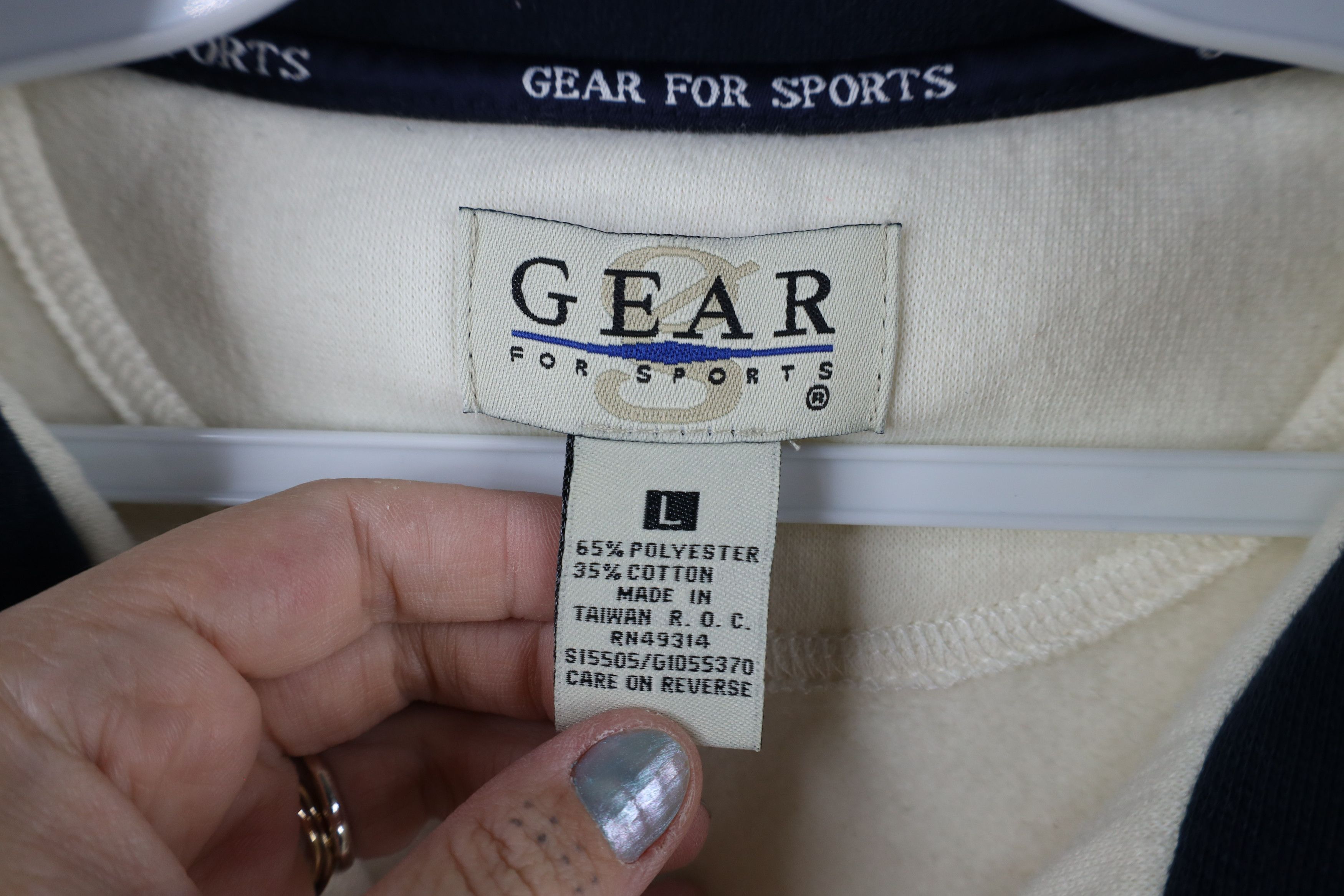 Vintage Vintage 90s Maumee Bay Half Zip Pullover Sweatshirt Cream Size US L / EU 52-54 / 3 - 9 Thumbnail