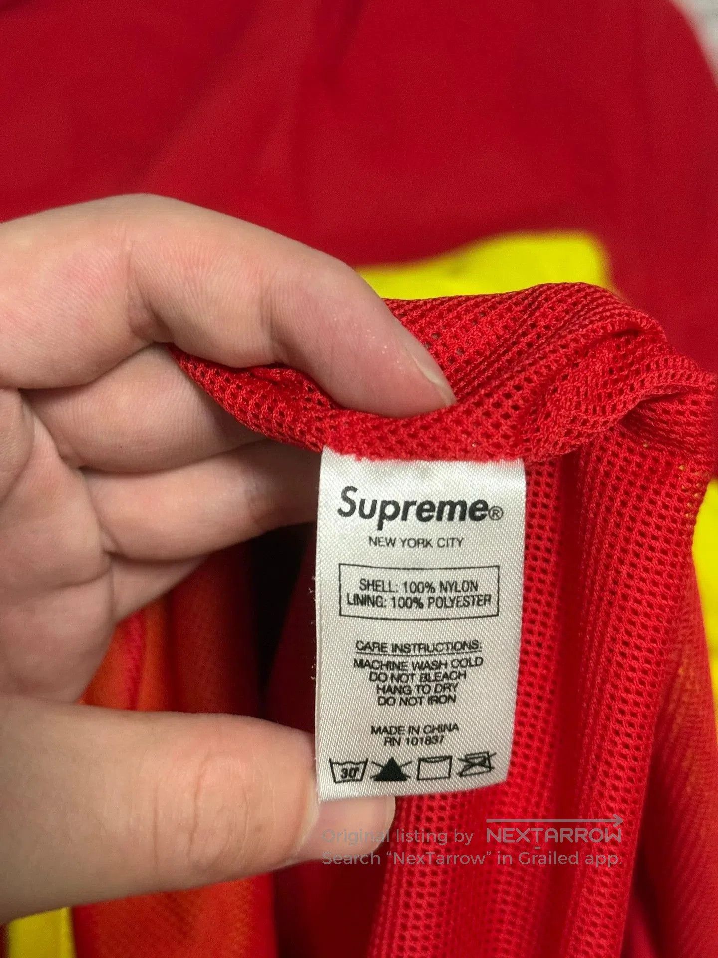 Supreme Red Colorblock Light Jacket XL. Size US XL / EU 56 / 4 - 5 Thumbnail
