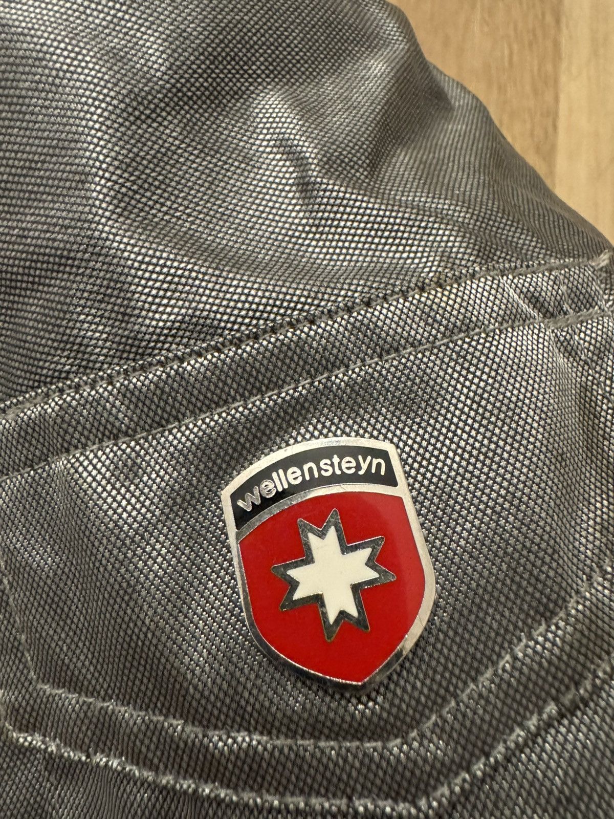 Wellensteyn Wellensteyn Starlite Silver Bomber insulated winter Jacket L Size US L / EU 52-54 / 3 - 7 Thumbnail