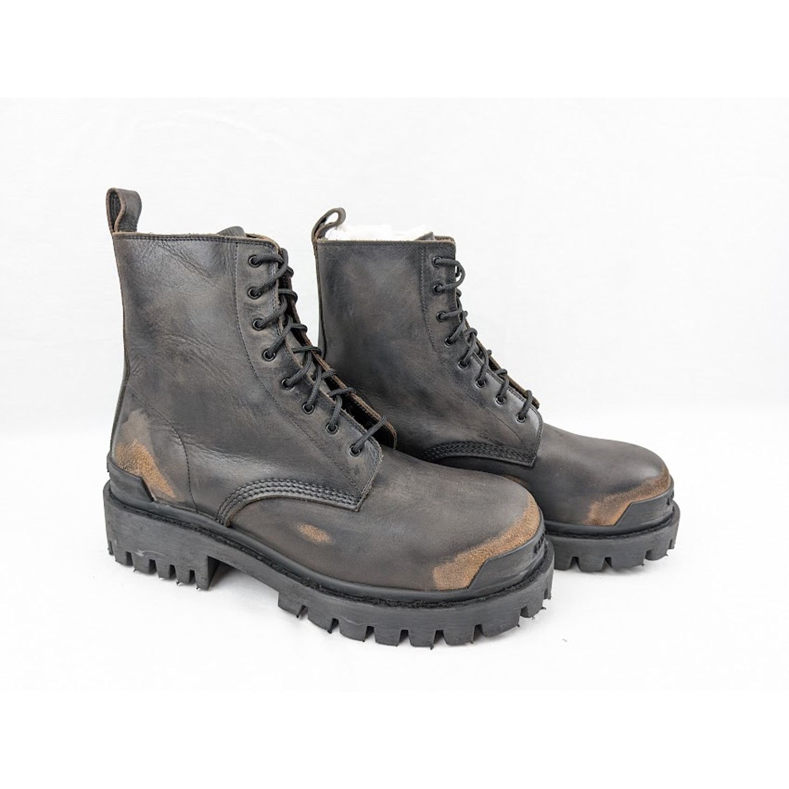 Balenciaga o1rshd1 Strike Booties L20 in Black/Brown Size US 9 / EU 42 - 11 Thumbnail