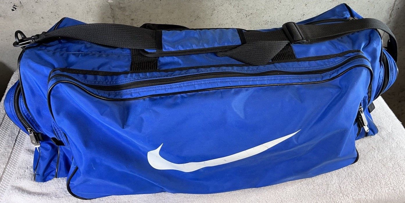 Nike Vintage XL 90s Blue Nike Travel Duffle Gym Bag Swoosh Logo Size ONE SIZE - 4 Thumbnail