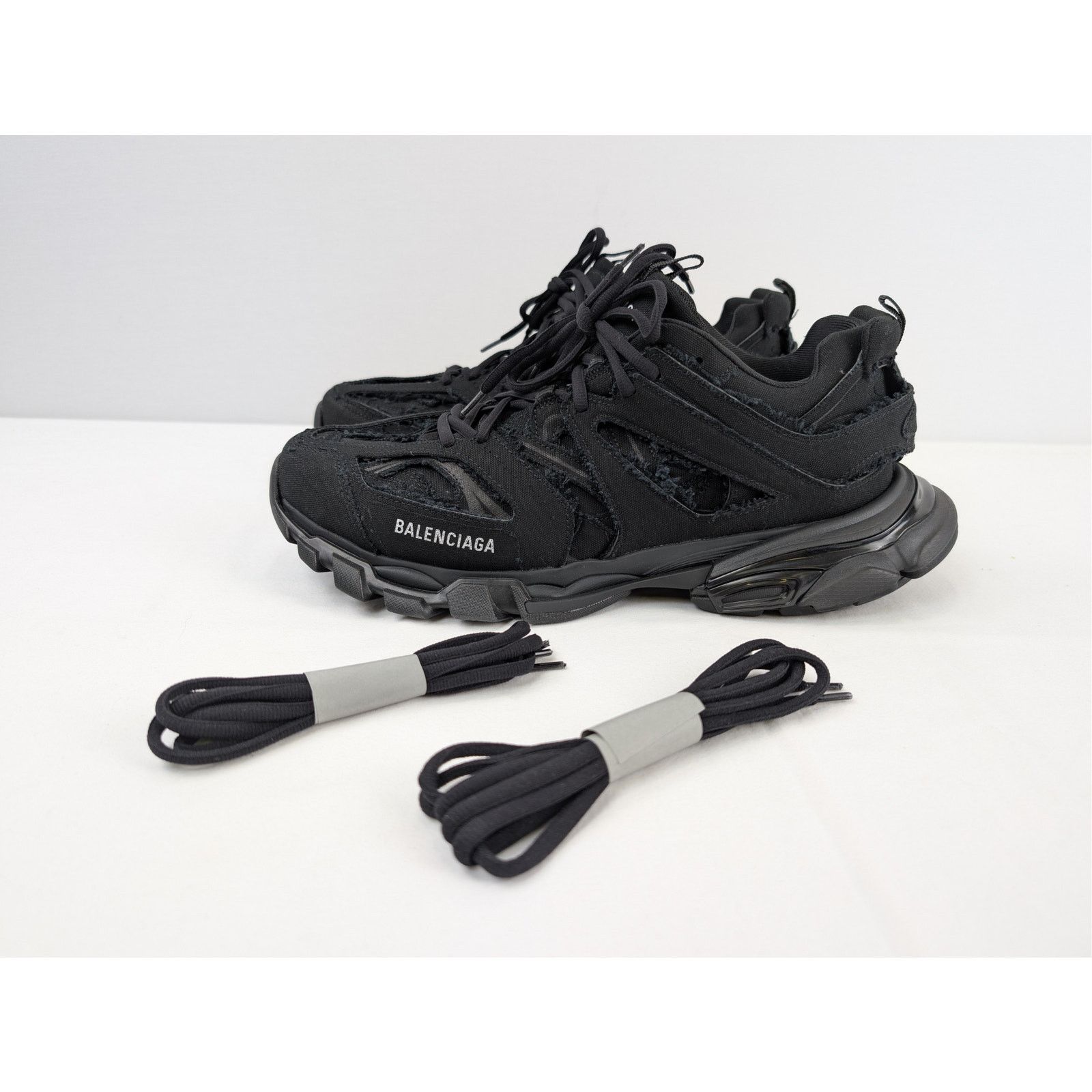 Balenciaga o1rshd1 Destroyed Canvas Track Sneakers in Black Size US 12 / EU 45 - 11 Thumbnail