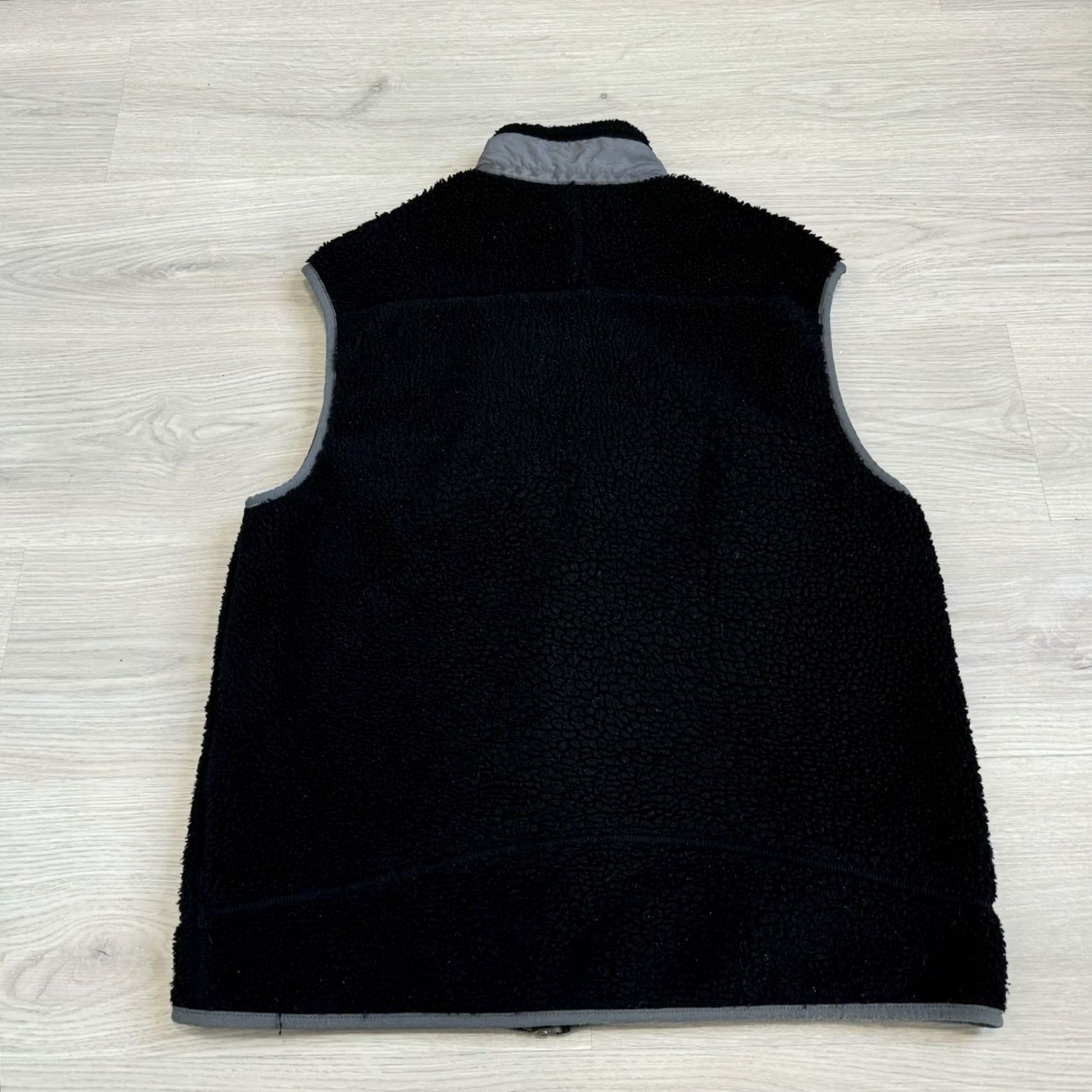Patagonia VINTAGE Patagonia Classic Retro-X Vest Men's Large Black Full Zip Deep Pile Fleece Read Size US L / EU 52-54 / 3 - 2 Thumbnail