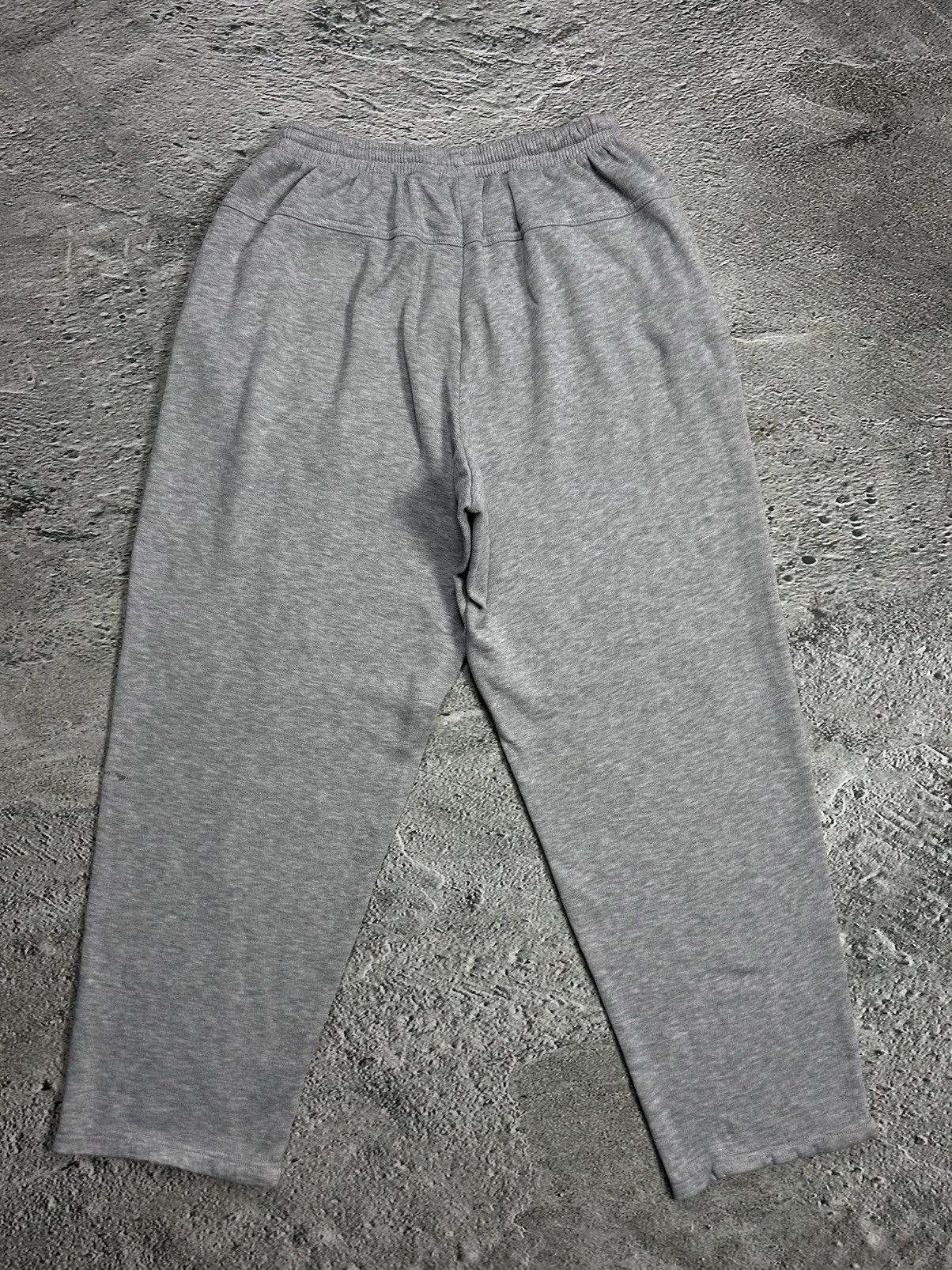 Nike × Vintage Nike vintage 90s sweatpants grey small swoosh Size US 32 / EU 48 - 5 Thumbnail