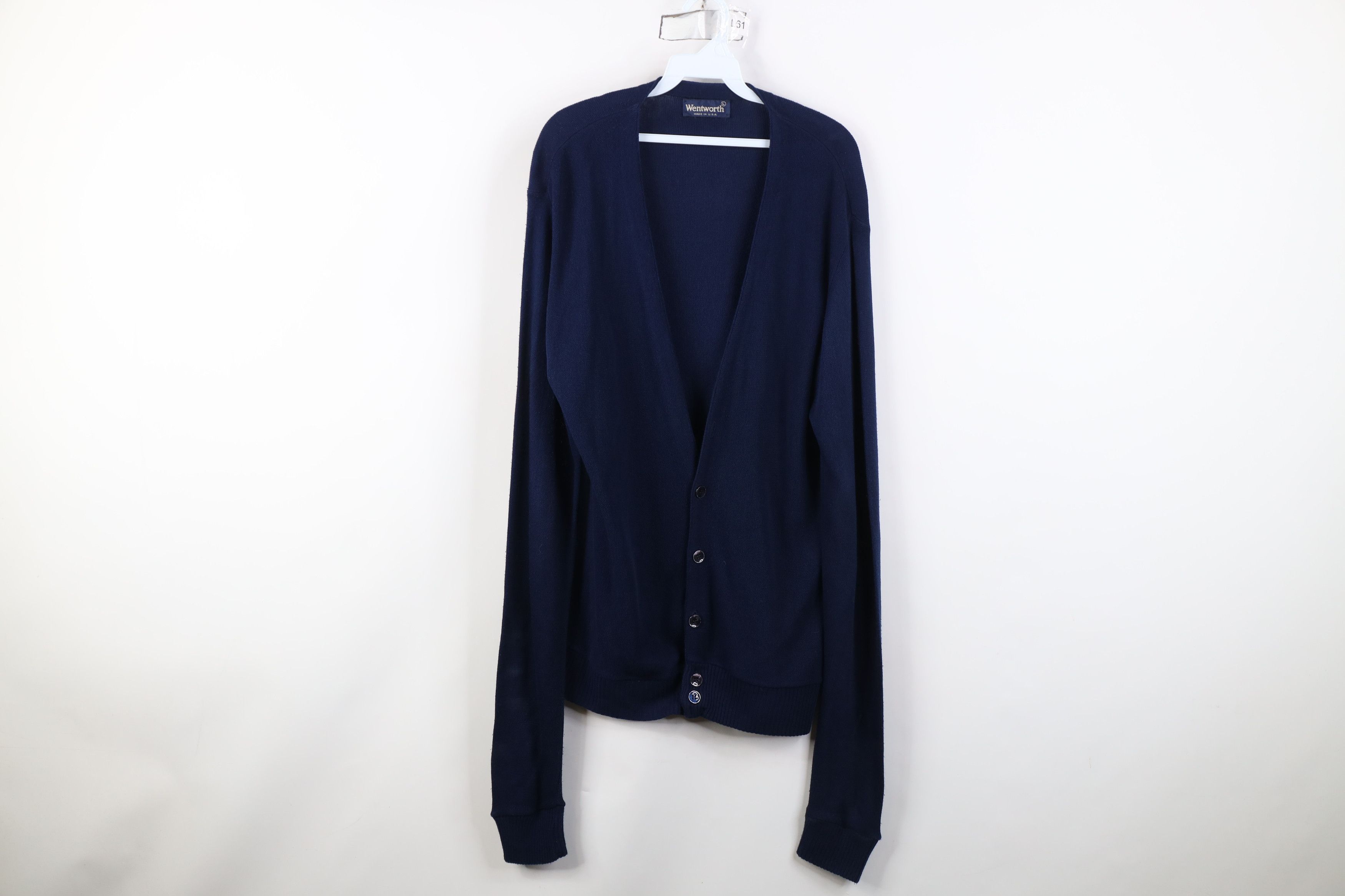 Vintage Vintage 70s Streetwear Lightweight Knit Cardigan Sweater USA Size US L / EU 52-54 / 3 - 1 Thumbnail