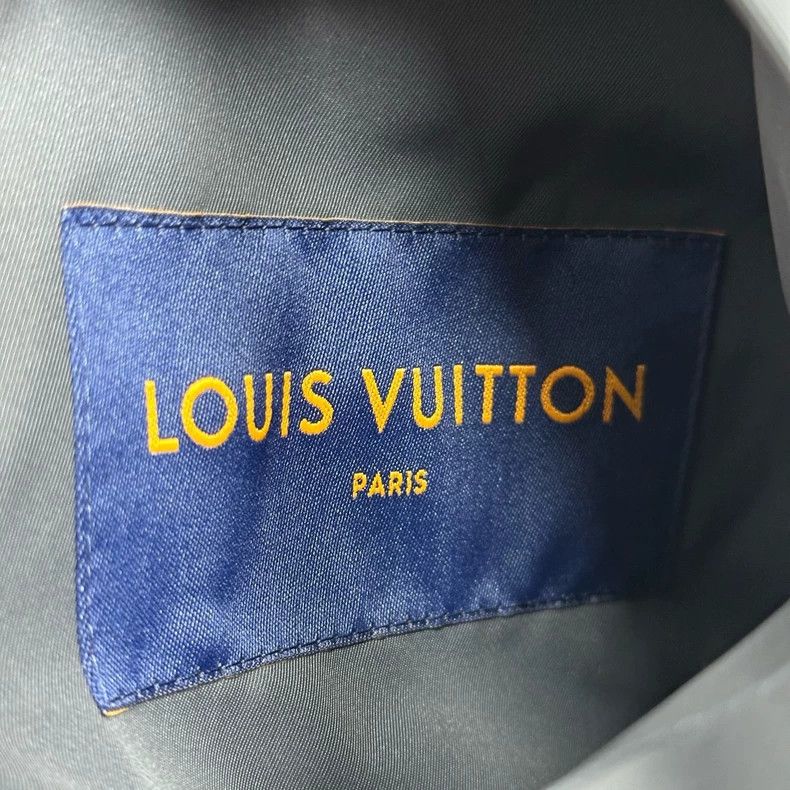 Louis Vuitton Louis Vuitton Black and blue pin printed double-sided assau Size US M / EU 48-50 / 2 - 5 Thumbnail