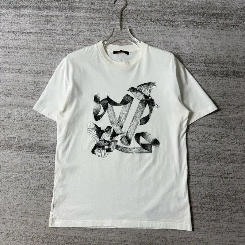 Louis Vuitton Louis Vuitton Summer White Cotton Animal Embroidered Tee 0089 Size US M / EU 48-50 / 2 - 1 Thumbnail