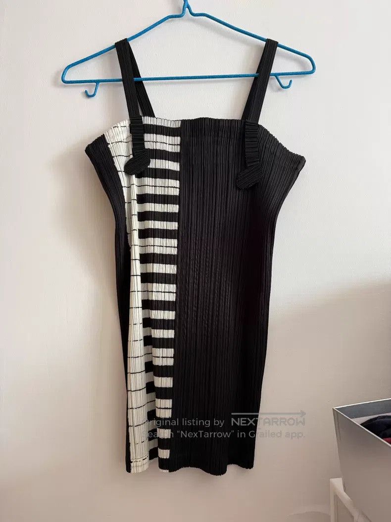 Issey Miyake Issey Miyake Piano key camisole long top Size L / US 10 / IT 46 - 1 Thumbnail