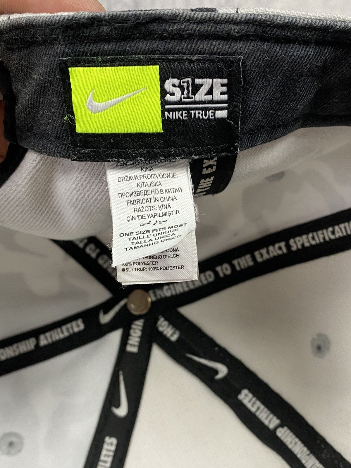 Nike Nike Y2K military print hype cap Size ONE SIZE - 9 Thumbnail