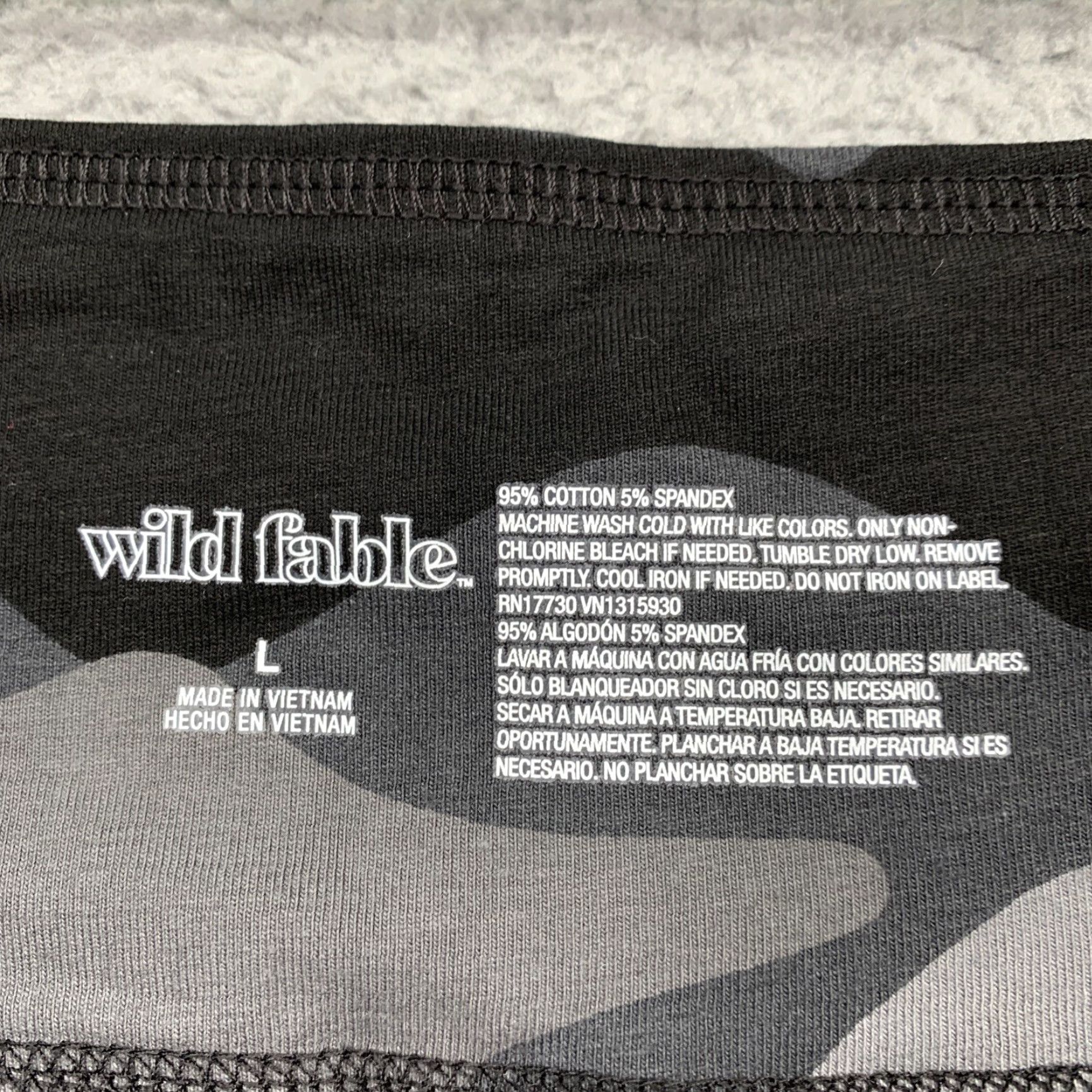 Vintage Wild Fable Women's High Rise Leggings Large Gray Camo Work Out Yoga NWT Size 36" / US 14 / IT 50 - 7 Thumbnail