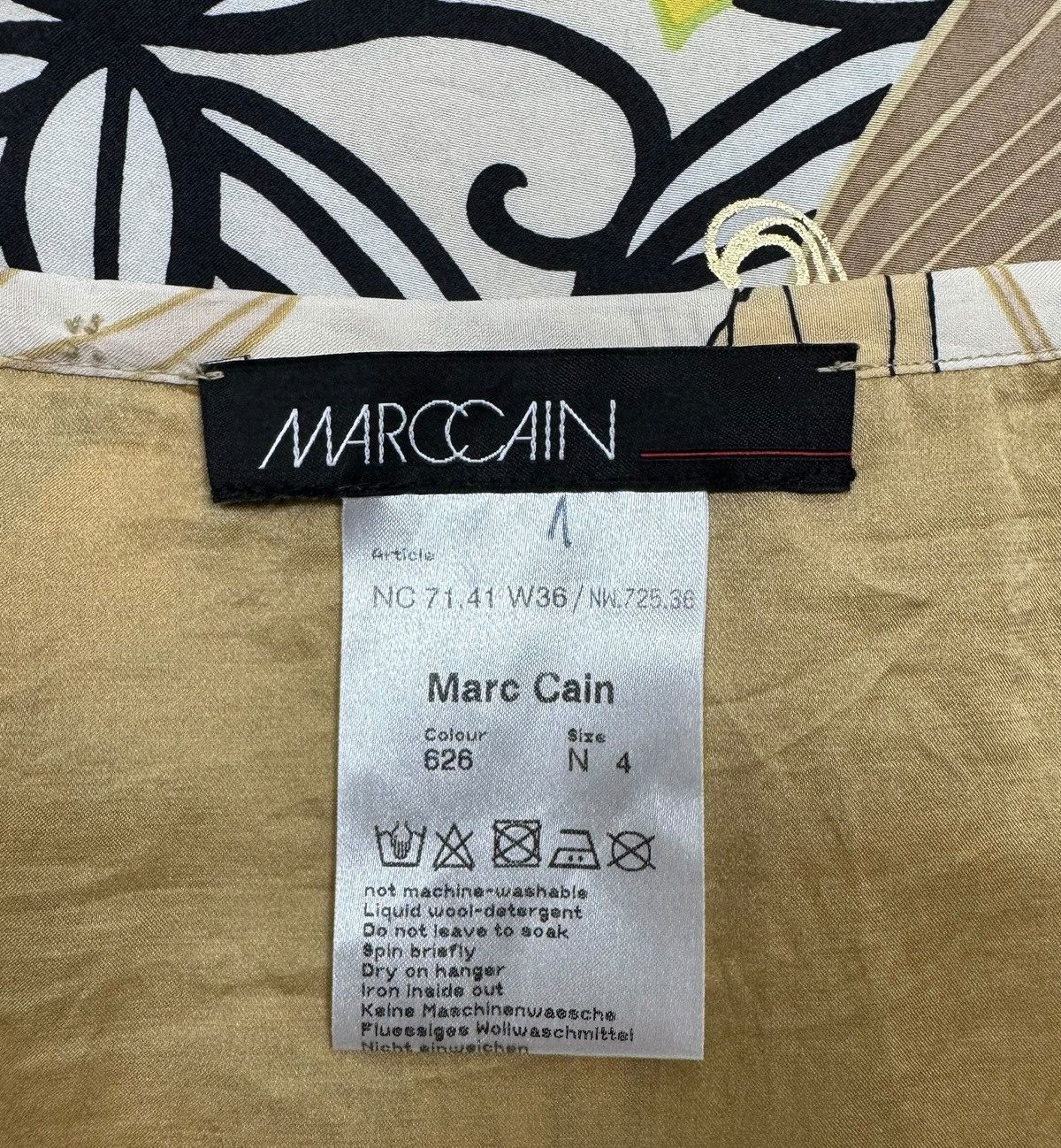 Other Marc Cain Silk Printed Wrap Skirt Floral Print size 4 Size 26" / US 2 / IT 38 - 10 Thumbnail
