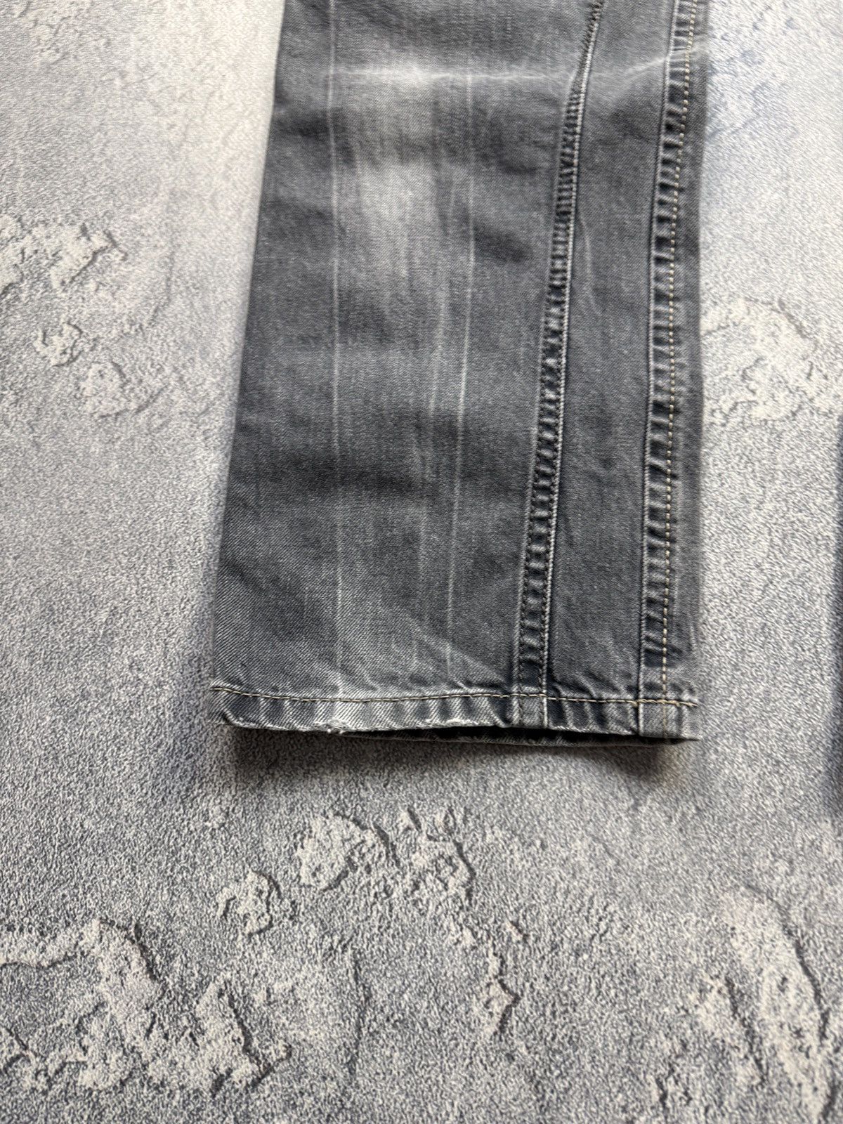 Diesel Vintage Diesel Jeans Distressed Faded Flared Wide Baggy Y2K Size US 34 / EU 50 - 12 Thumbnail