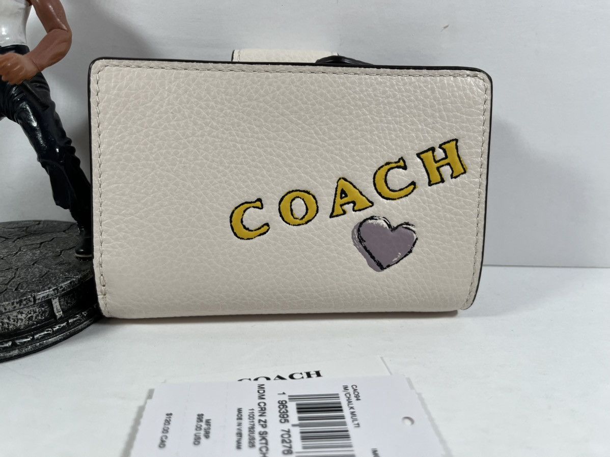 Coach NWT Coach Medium Corner Zip Wallet With Sketch Print Size ONE SIZE - 2 Thumbnail