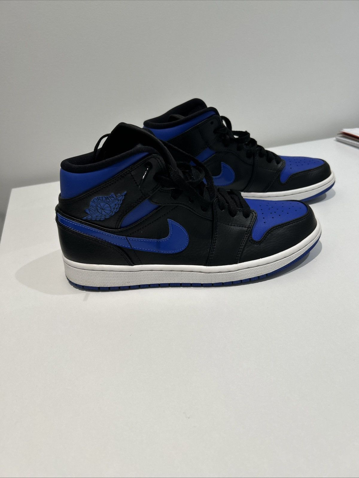Jordan Brand Air Jordan 1 Mid Black Hyper Royal White Size US 9 / EU 42 - 8 Thumbnail