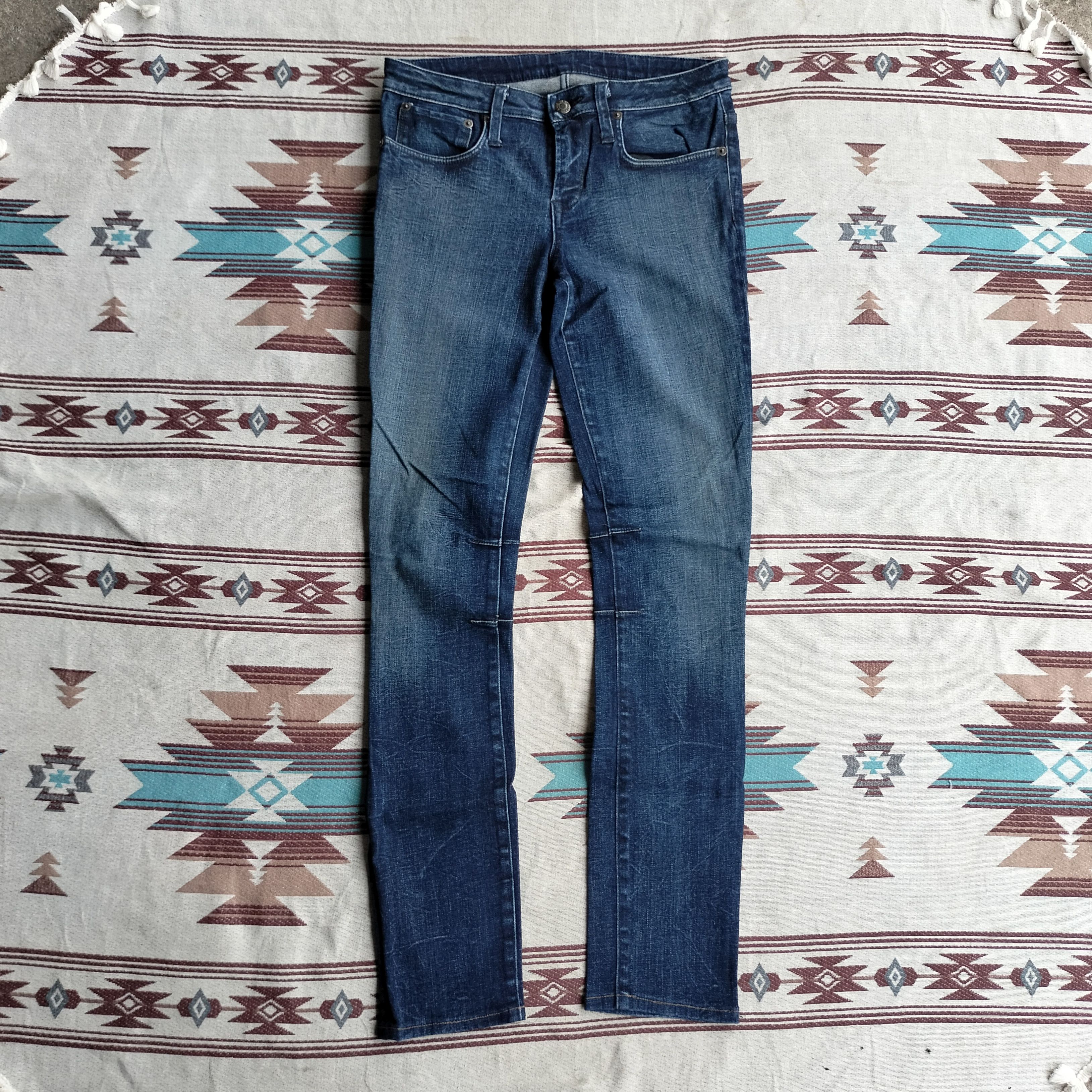 Helmut Lang Helmut lang skinny fit blue denim Size US 26 / EU 42 - 1 Thumbnail
