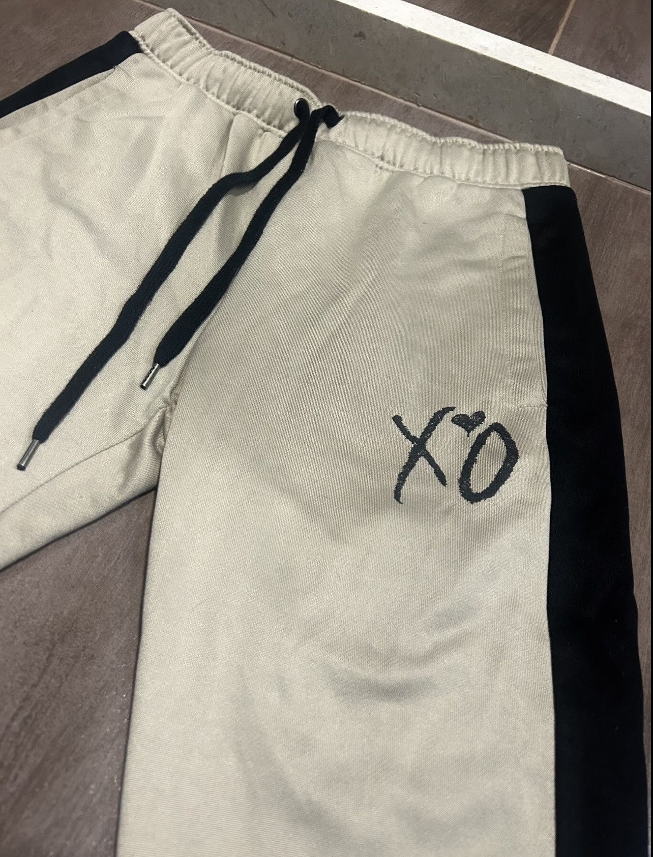 XO The Weeknd XO 002 2018 tracksuit Size US L / EU 52-54 / 3 - 9 Thumbnail