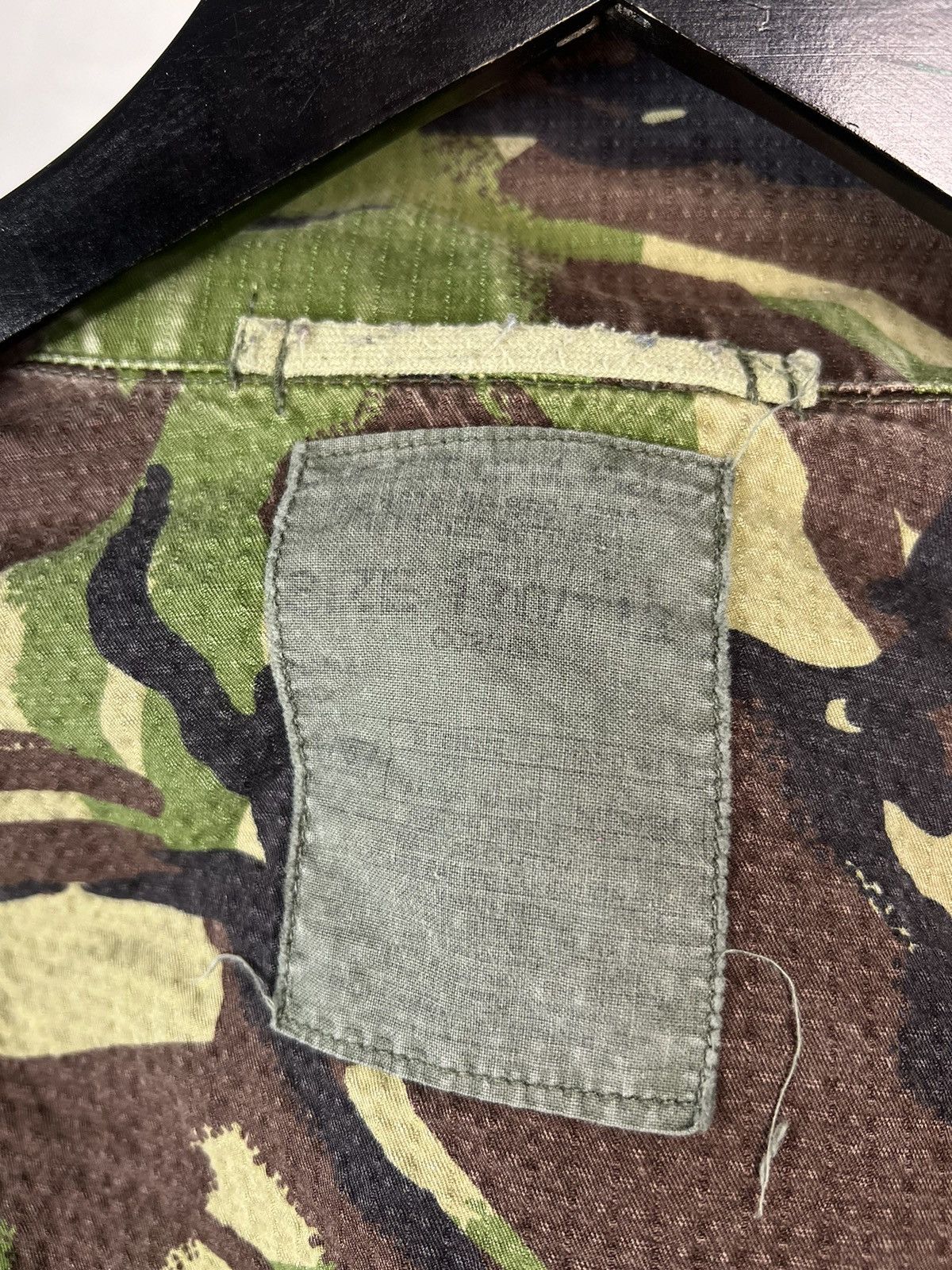 Vintage Vintage British Military Camo Jacket Size 120/112 L - XL Size US XL / EU 56 / 4 - 10 Thumbnail