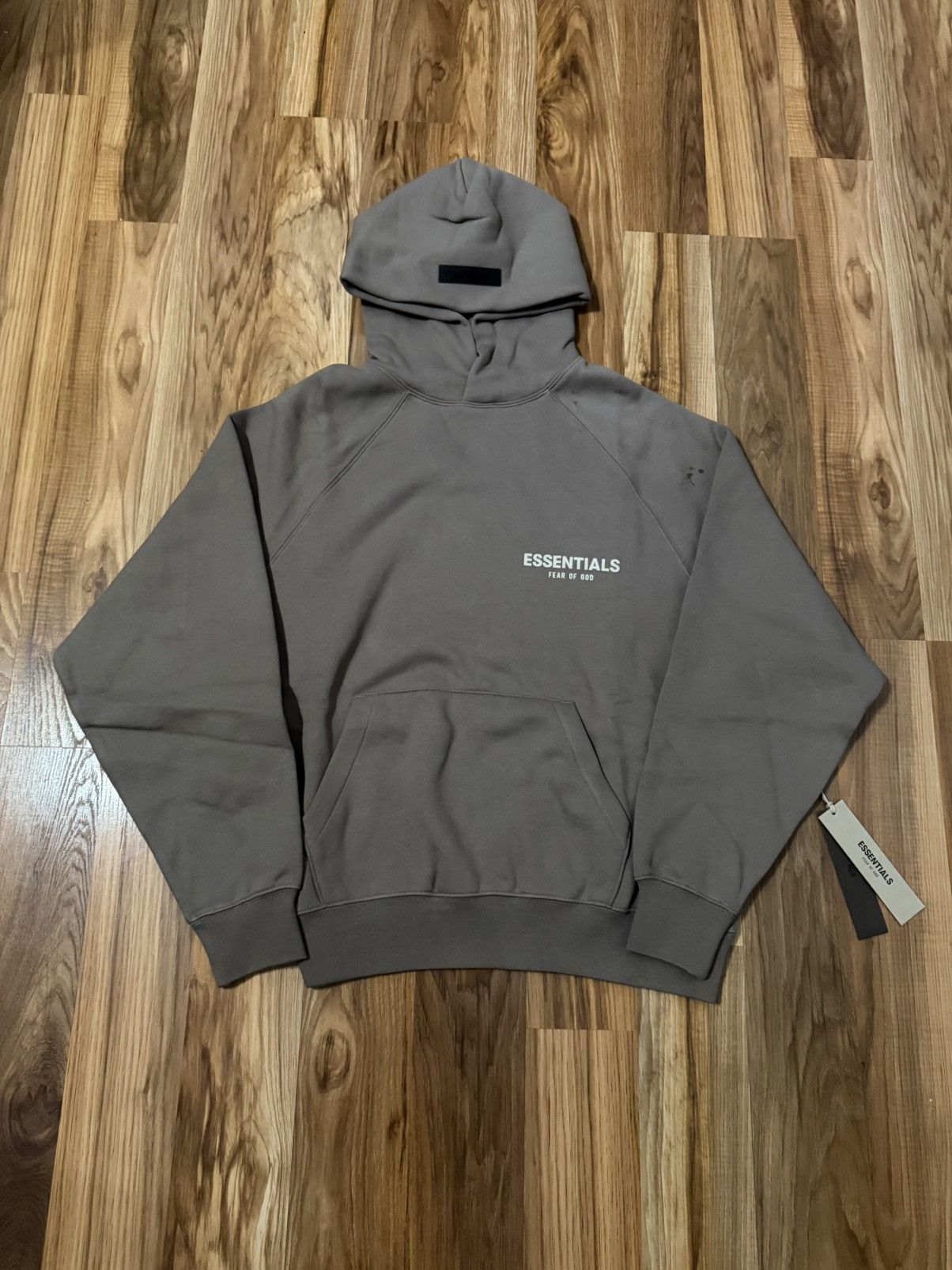 Fear of God Essentials Fear Of God “Desert Taupe hoodie” XS Size US XS / EU 42 / 0 - 1 Thumbnail