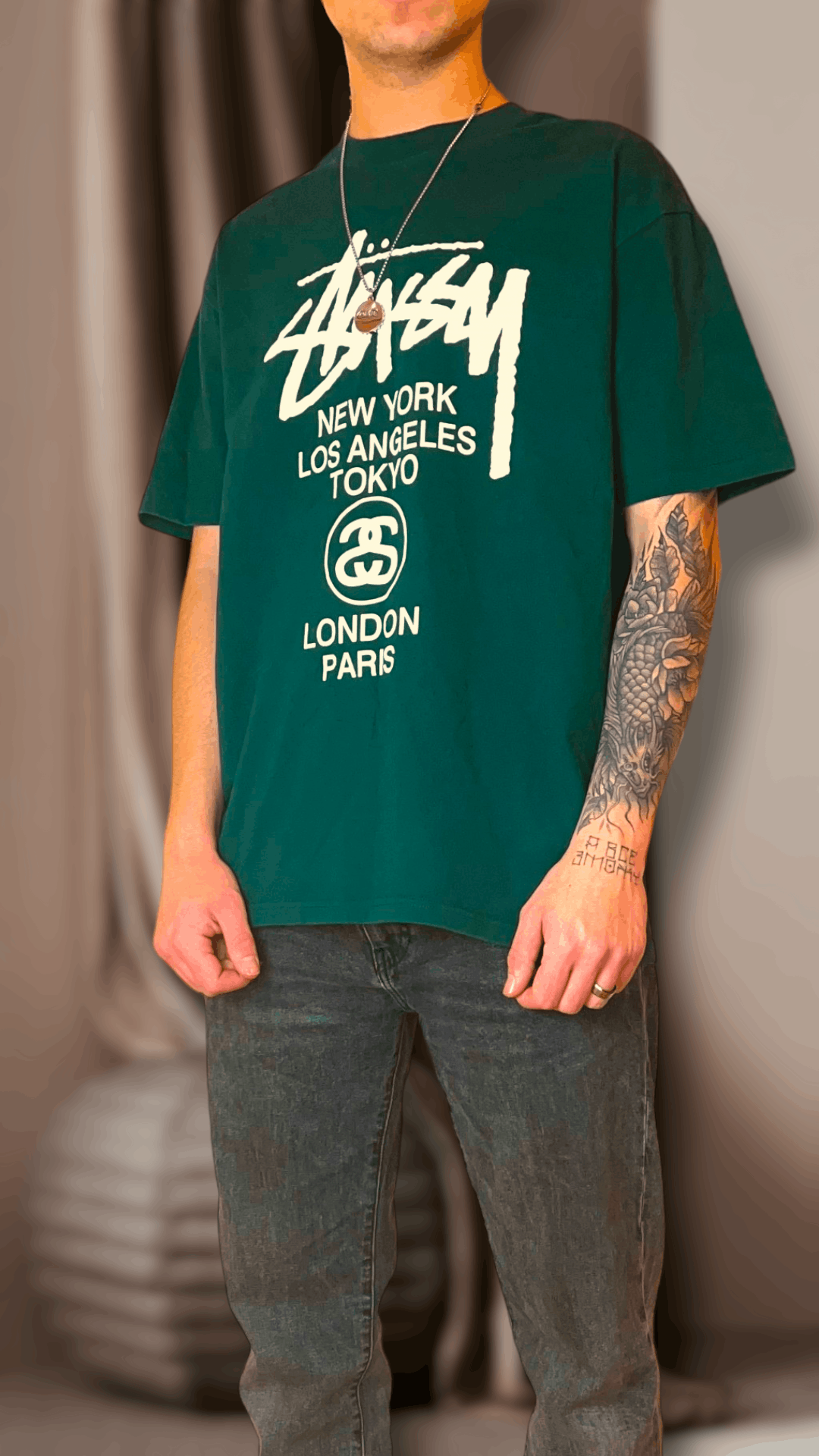 green stussy t shirt