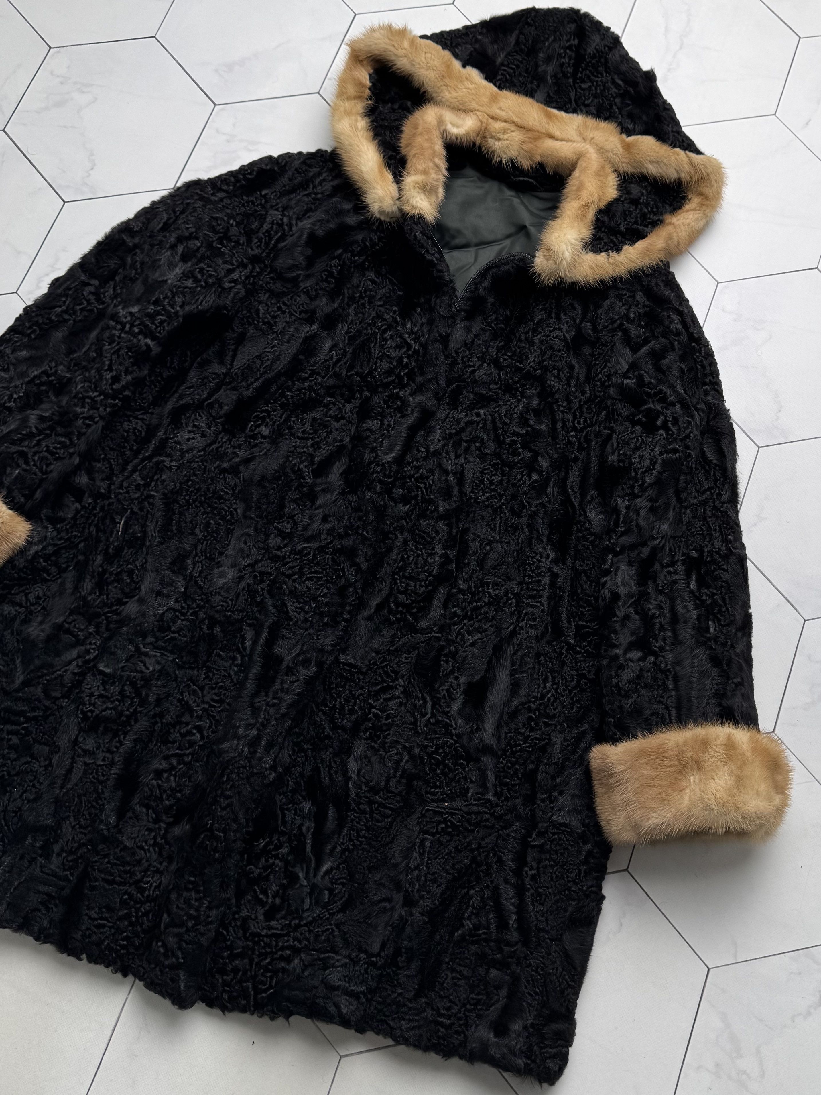 Vintage Vintage Real Fur Hooded Coat Size L / US 10 / IT 46 - 8 Thumbnail