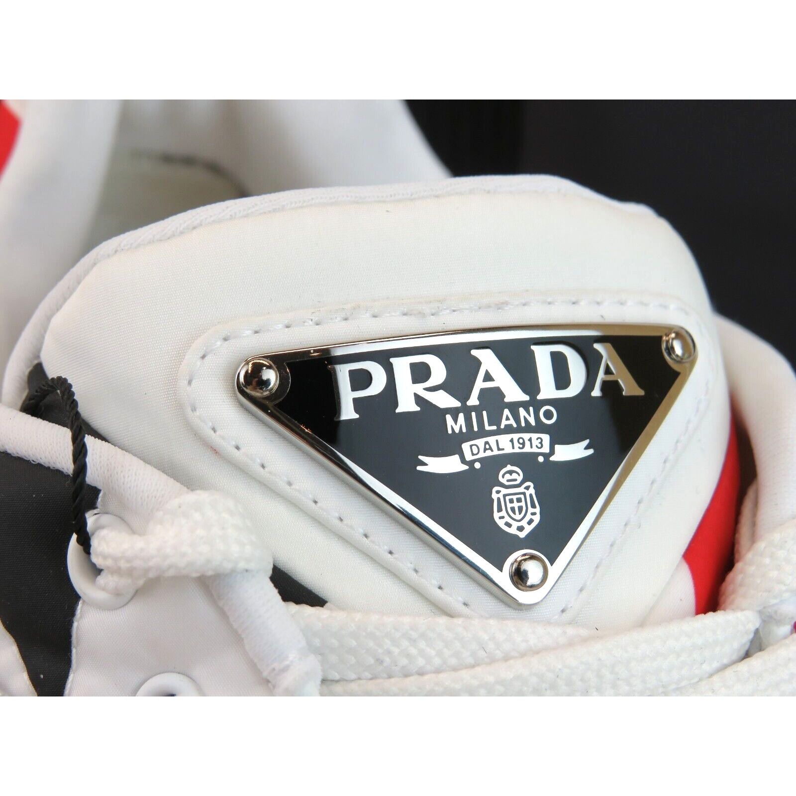 Prada 1E863M WHITE BLACK RED NYLON LOGO THUNDER LOW SNEAKERS 38.5 Size US 8.5 / IT 38.5 - 4 Thumbnail