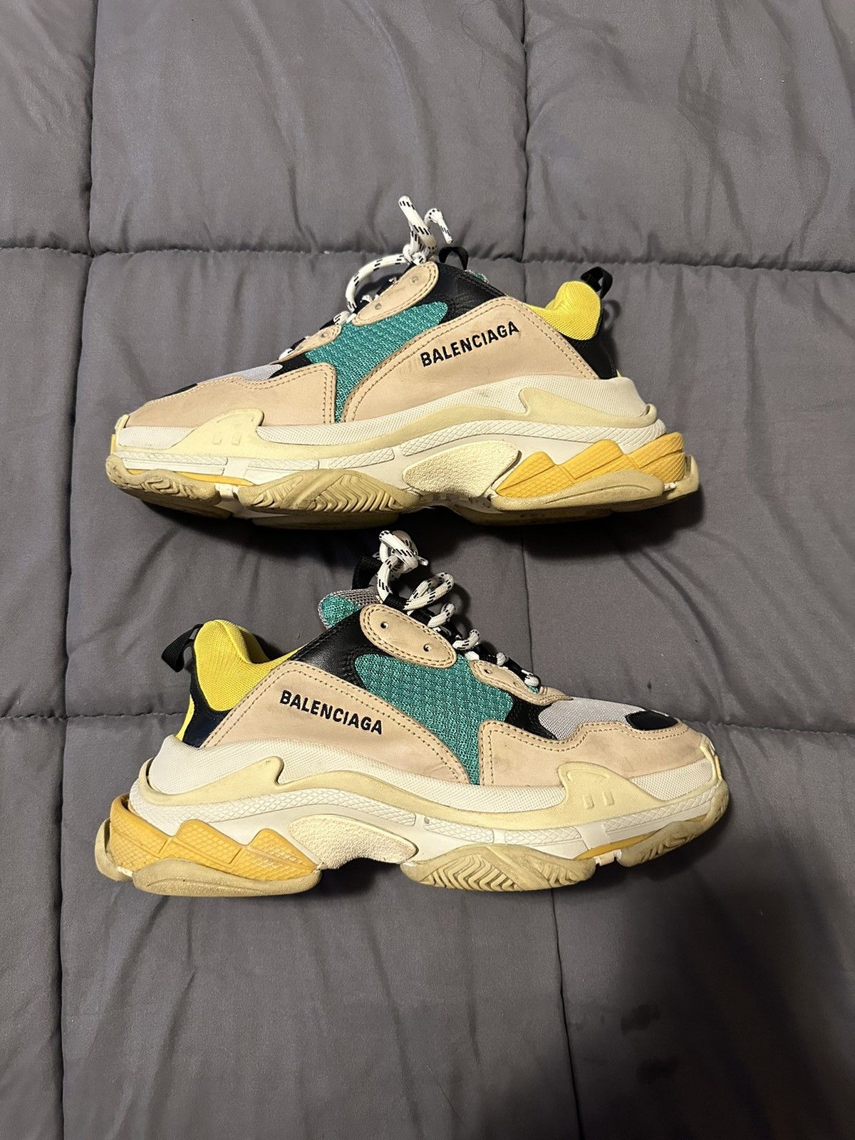 Balenciaga Triple S Curry