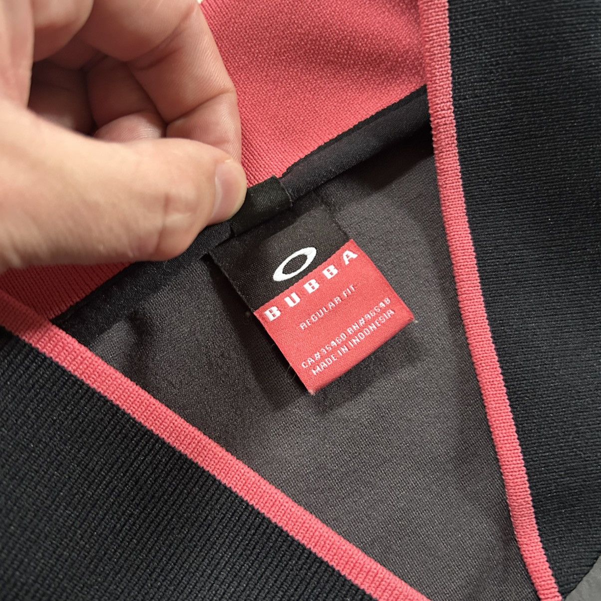 Oakley 2018 BUBBA WATSON YKK QUARTERZiP PRiMALOFT GOLF VEST BLiNK Size US XL / EU 56 / 4 - 4 Thumbnail