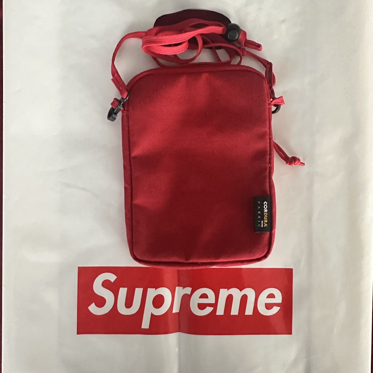 Supreme Supreme Utility Pouch Red SS19 Size ONE SIZE - 2 Thumbnail