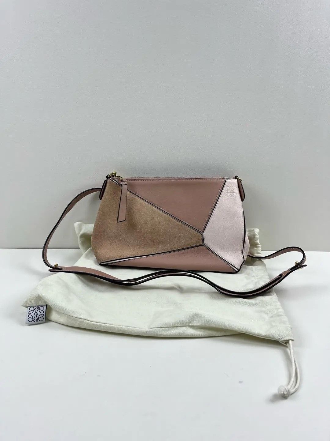 Loewe Pre-loved Bag Very good condition Size ONE SIZE - 1 Thumbnail