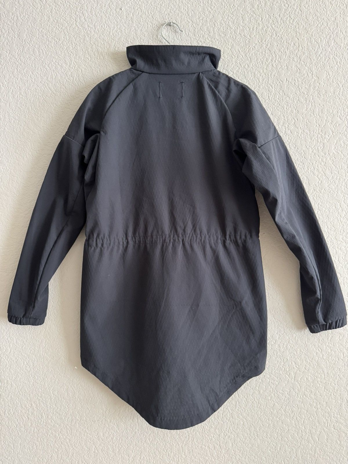 Adidas × Reigning Champ Long Lightweight Tech Fabric Jacket With Tail Size S / US 4 / IT 40 - 4 Thumbnail