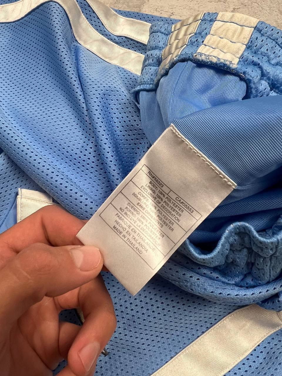 Nike Vintage Nike Shorts Basketball Size US 33 - 13 Thumbnail