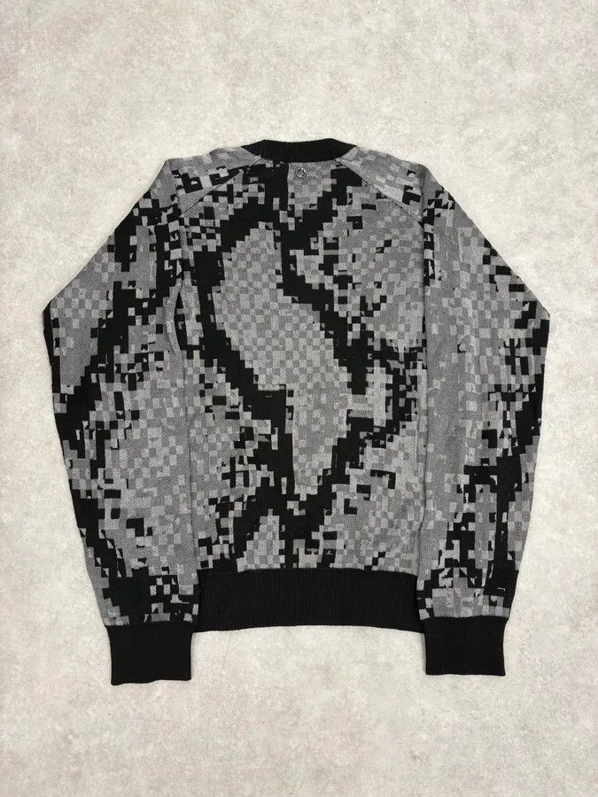Just Cavalli AW2019 Cavalli Pixel Map Black Sweater Size US S / EU 44-46 / 1 - 6 Thumbnail