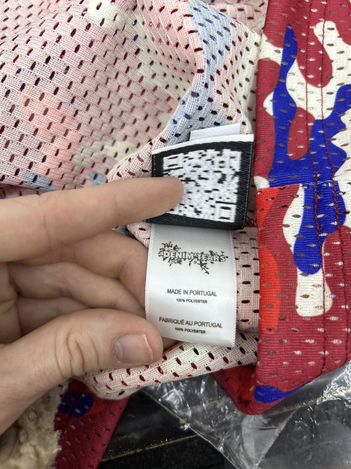 DENIM TEARS Denim Tears Red Blue Camo Cotton Wreath Jersey Size M Size US M / EU 48-50 / 2 - 21 Thumbnail