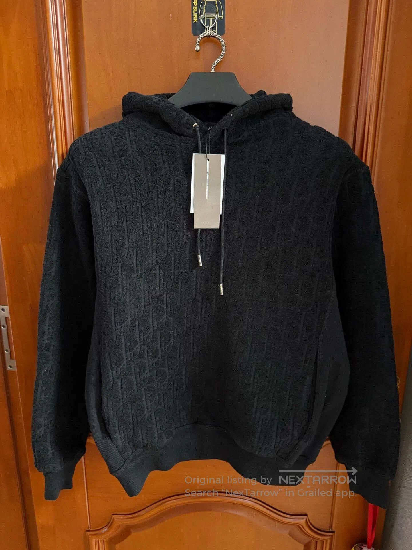 Dior dior black logo towel hoodie size small. Size US S / EU 44-46 / 1 - 1 Thumbnail