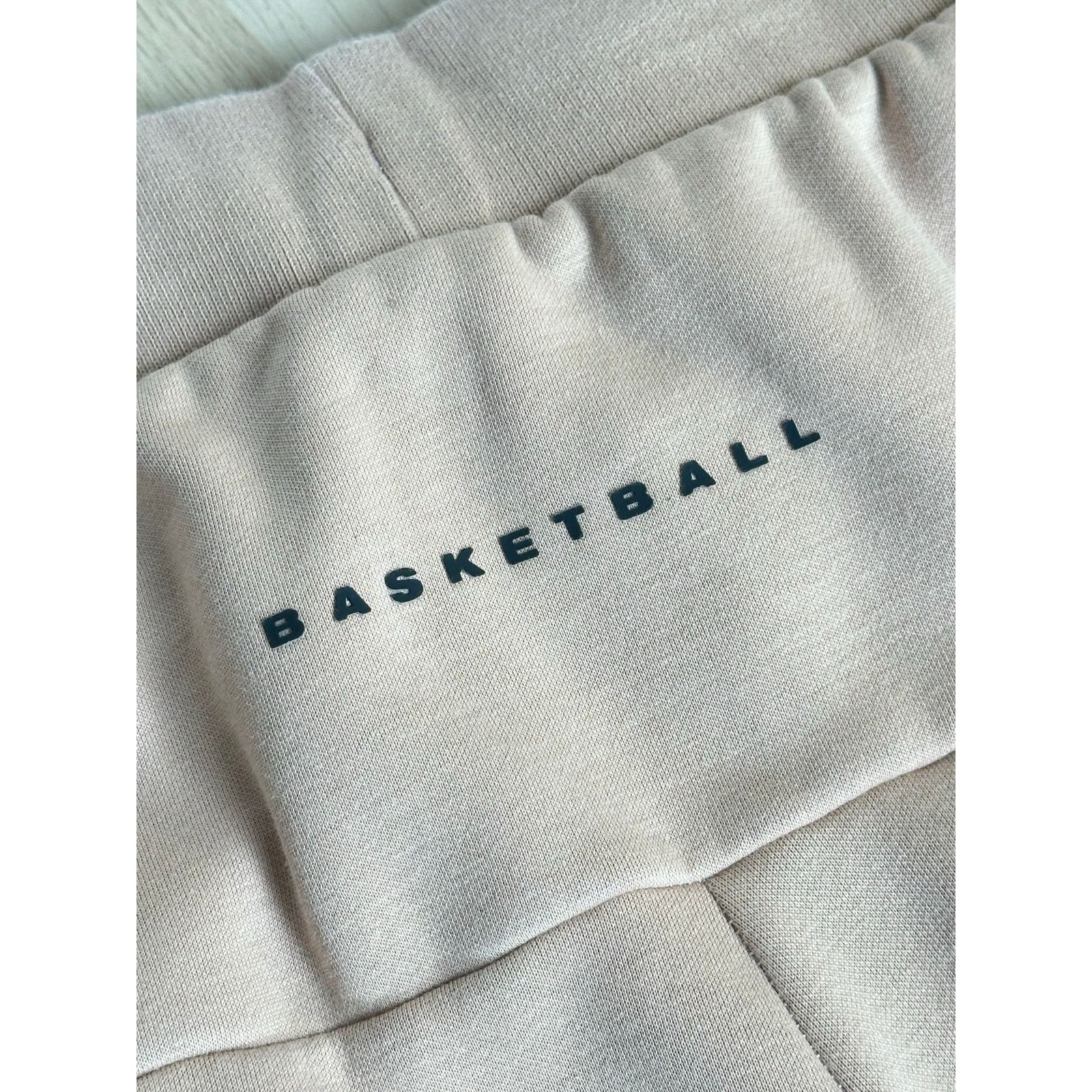 Adidas Adidas Basketball Beige Sweatpant Size S IM8428 - New Size US 27 - 8 Thumbnail