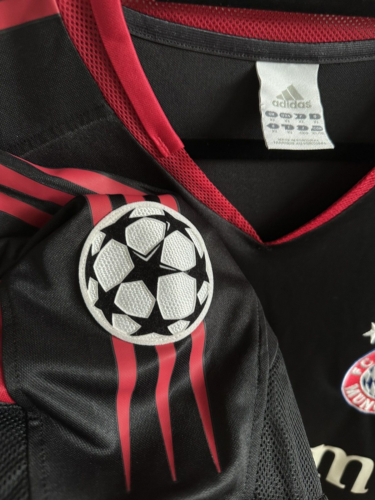 Adidas × Vintage Bayern Munchen UCL 2004 / 2005 Soccer Jersey Size US XL / EU 56 / 4 - 3 Thumbnail