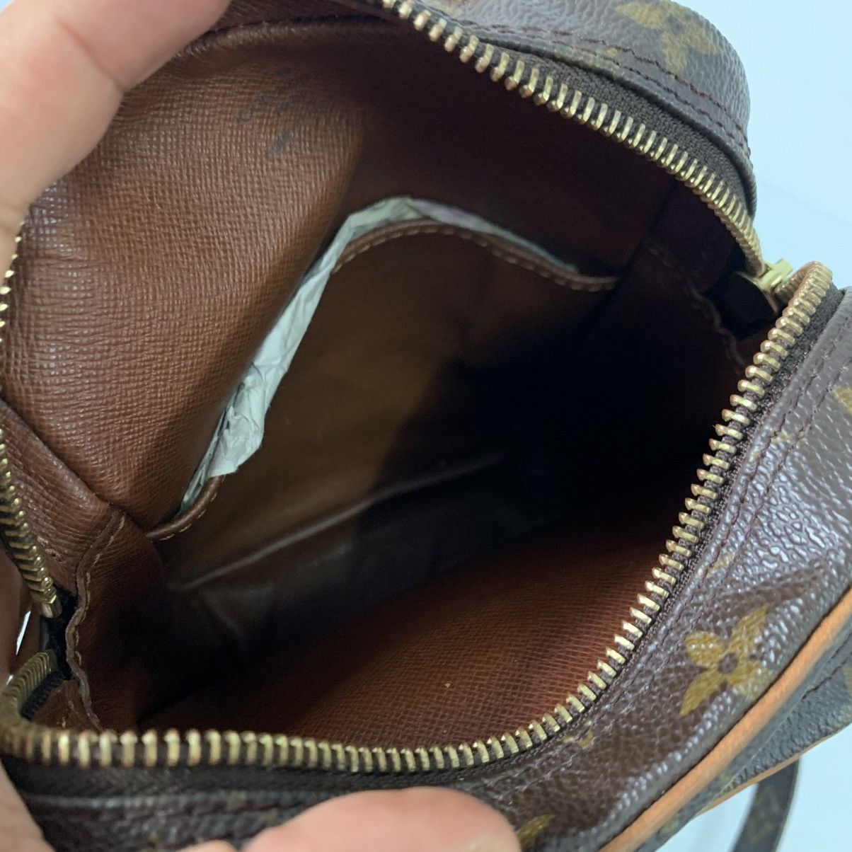Louis Vuitton Louis Vuitton Amazon Monogram Slingbag Size ONE SIZE - 21 Thumbnail