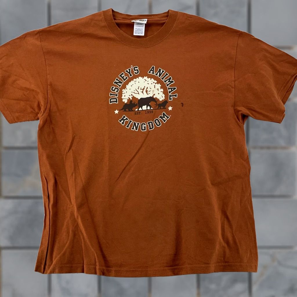 Disney Disney Animal Kingdom Tee Shirt Mens XL Brown Short Sleeve Burnt Orange Graphic Print Crew Neck T-Shirt Outdoor Mens XL Brown Disney Shirt Size US XL / EU 56 / 4 - 1 Thumbnail
