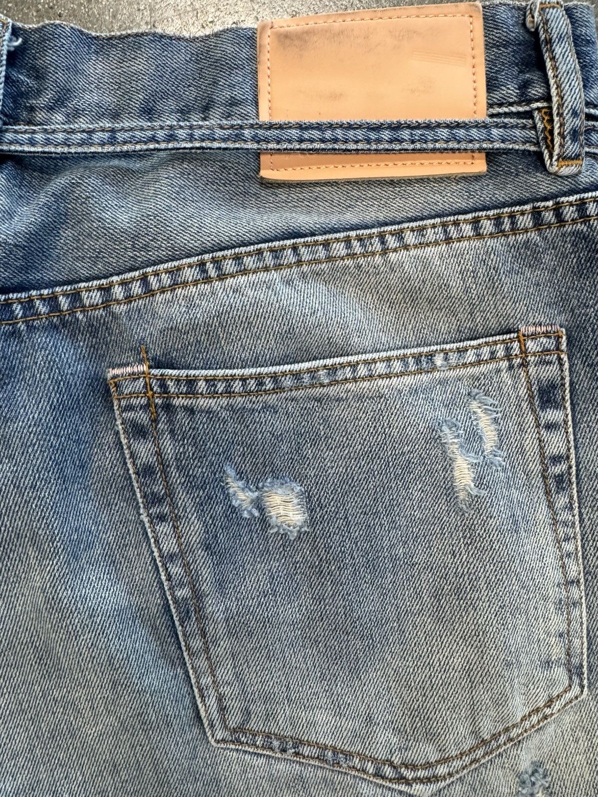 Acne Studios Acne Studios Belted Distressed Jeans Blue Size US 32 / EU 48 - 5 Thumbnail