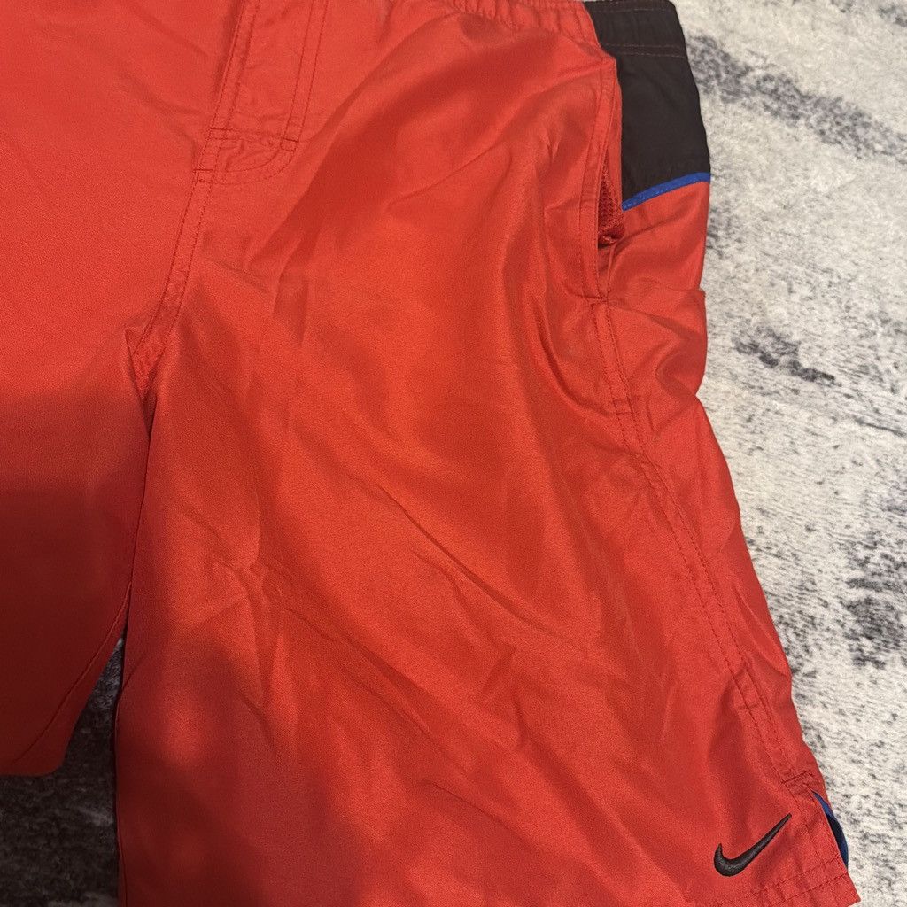 Nike Vintage Nike red swim shorts Size US 29 - 2 Thumbnail