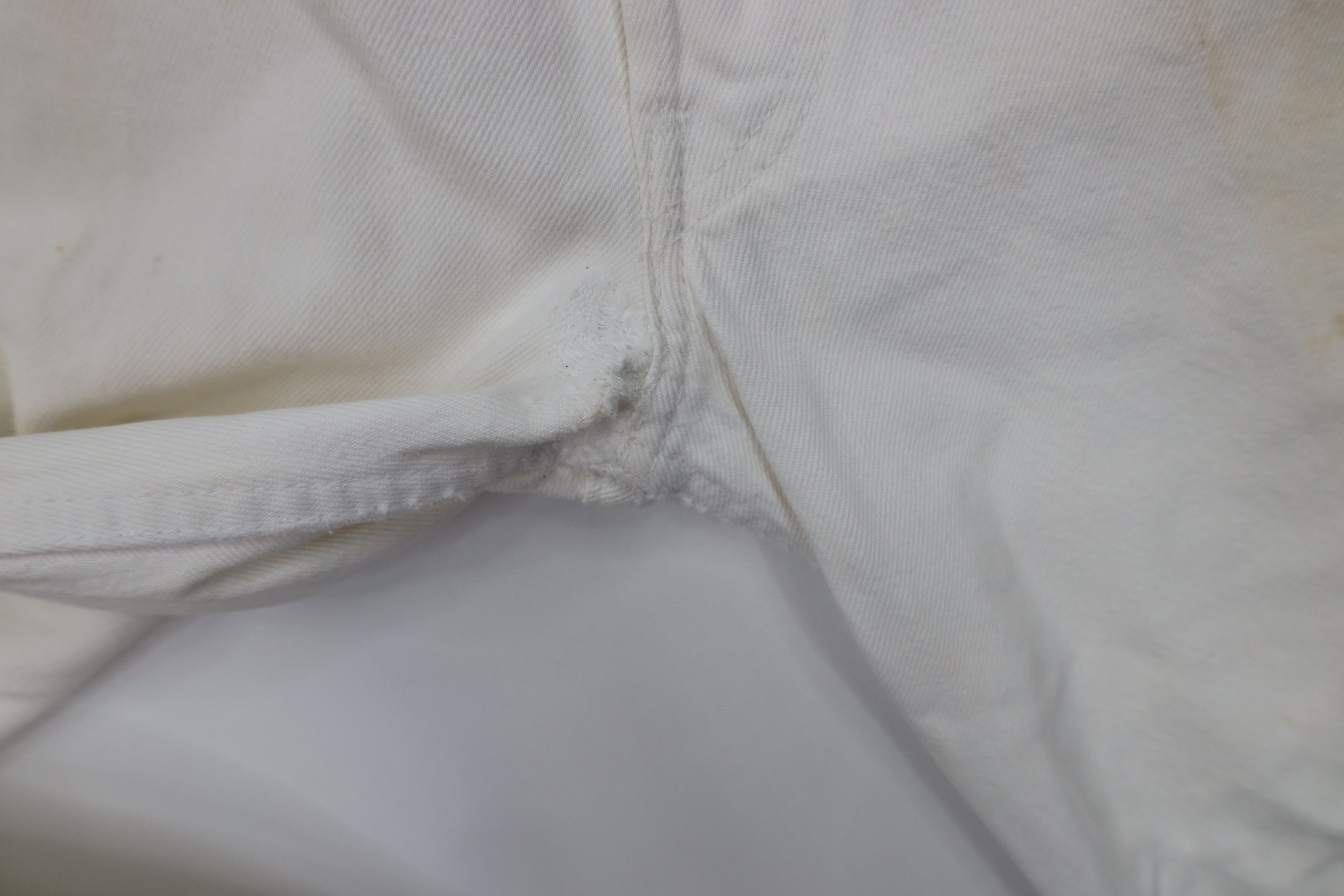 Levi's Vintage 90s Levis 501xx Fly Original Fit Jeans White USA Size US 34 / EU 50 - 6 Thumbnail