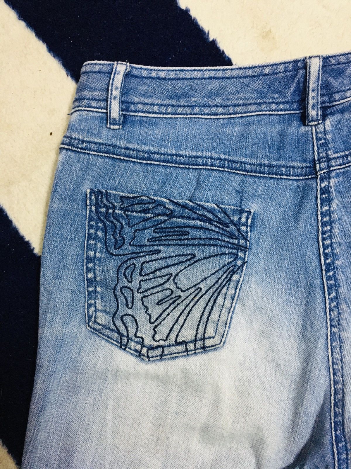Japanese Brand × Krizia Evex by Krizia Flare Jeans (16) Size 30" / US 8 / IT 44 - 11 Thumbnail