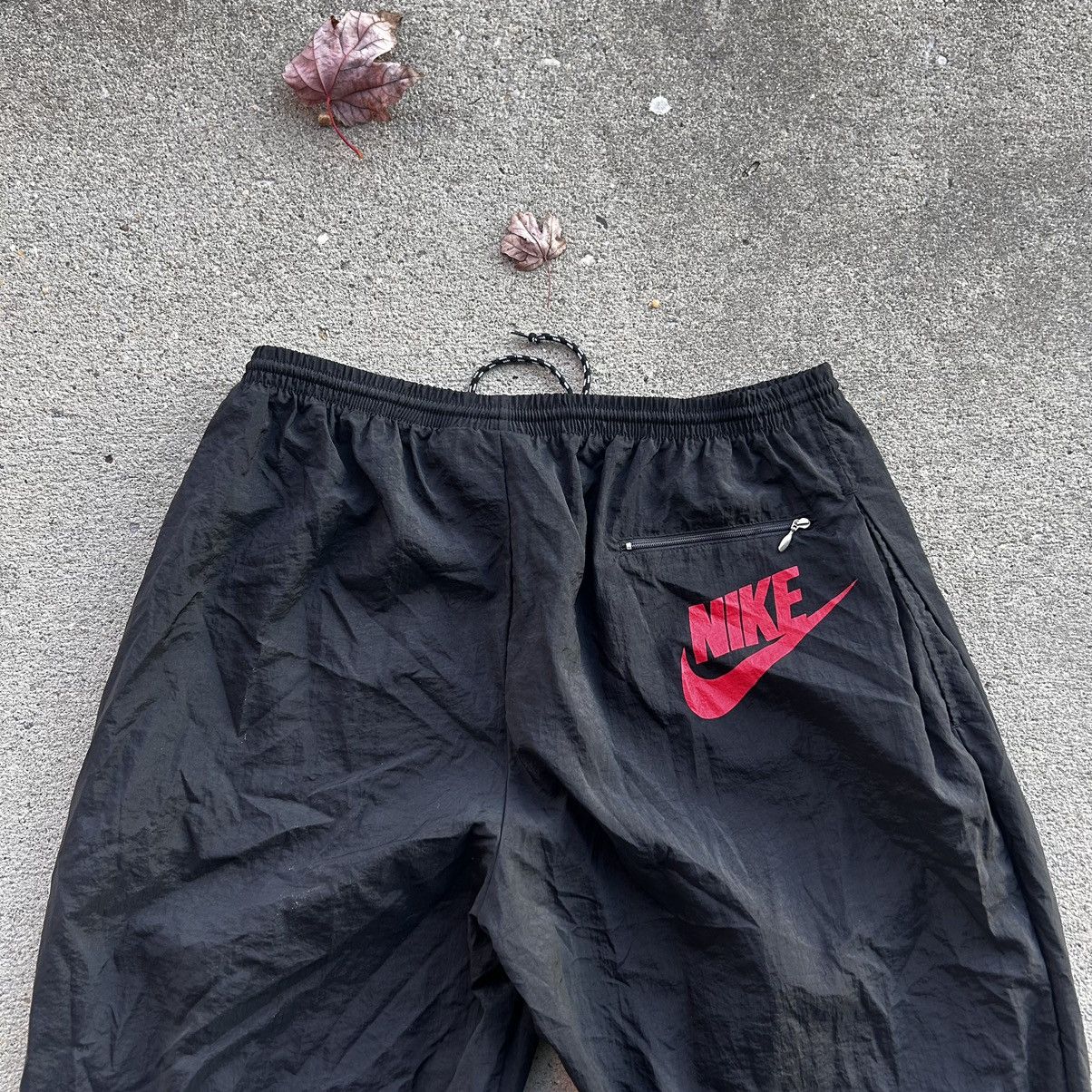 Nike × Vintage vintage 90s nike gray tag joggers Size US 36 / EU 52 - 4 Thumbnail