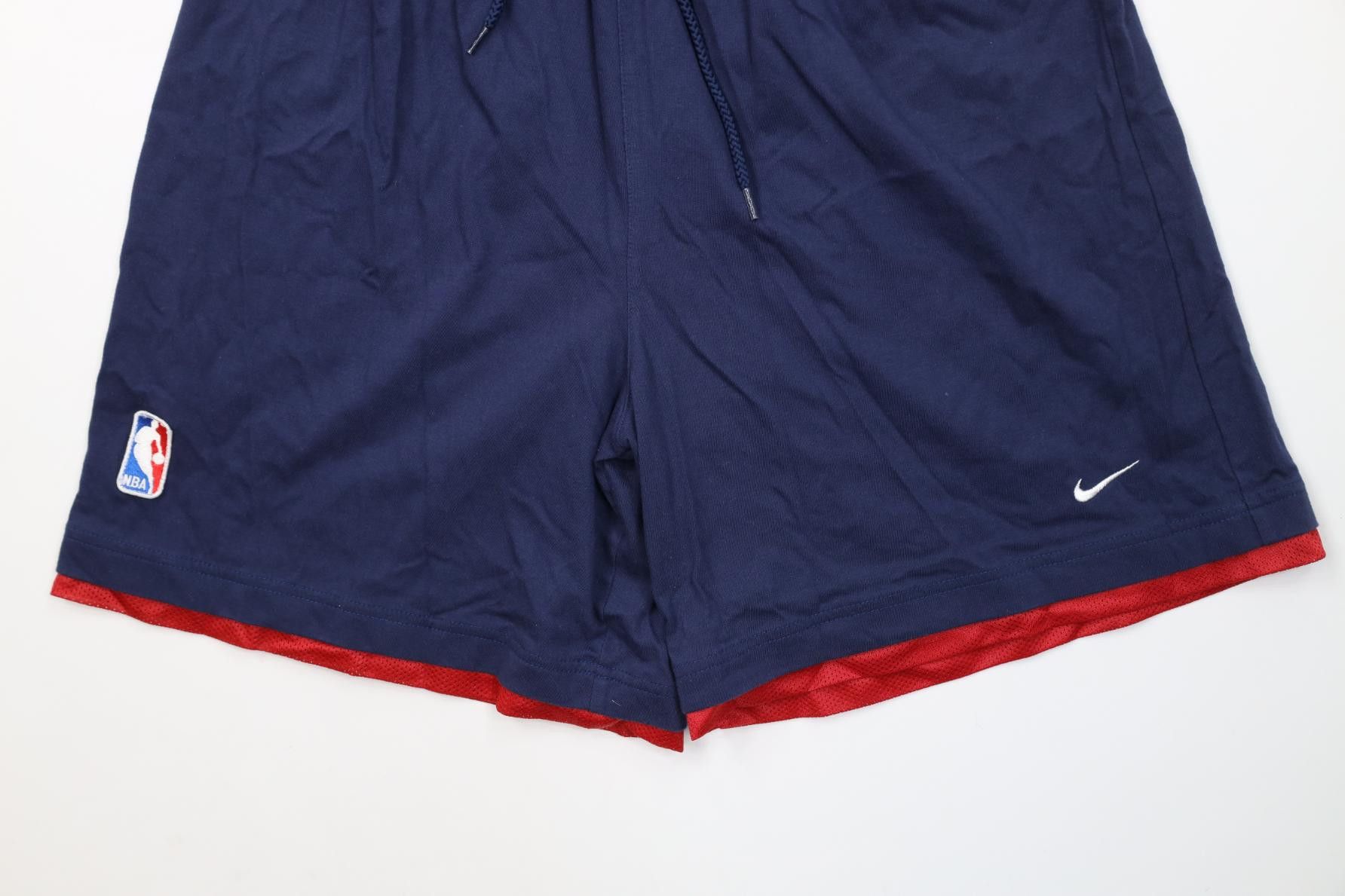 Nike Vintage 90s Y2K Nike NBA Pistons Basketball Shorts Blue Size US 30 / EU 46 - 4 Thumbnail