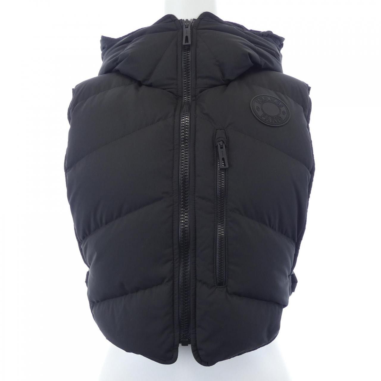 Hermes Hermes Hermes Clou de Selle Down Vest 34 Leather Outerwear DUTY FREE for USA Size ONE SIZE - 1 Thumbnail