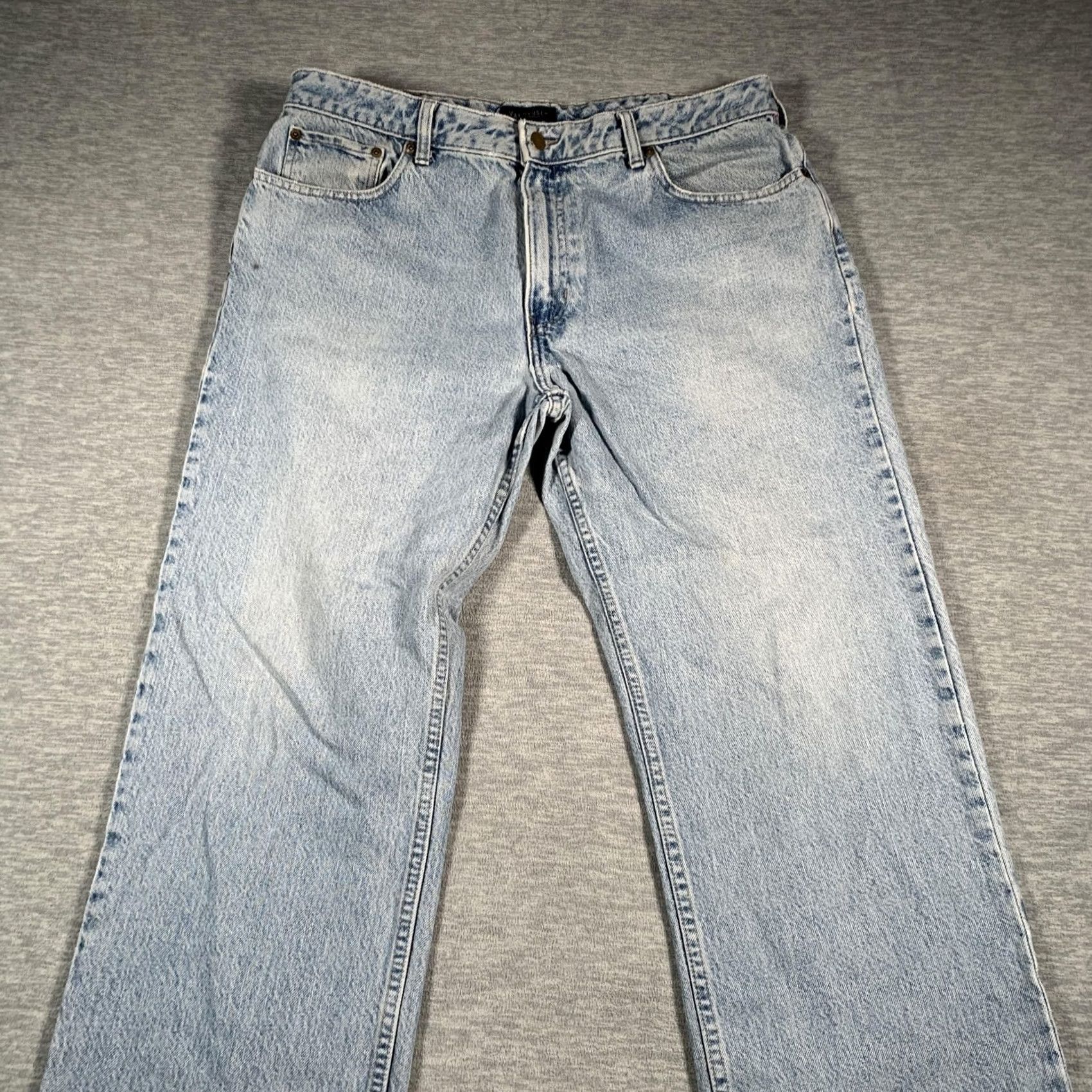 Van Heusen Van Heusen Jeans Mens 36x29 Light Wash Straight Leg 100% Cotton Zip Fly 90s Size US 36 / EU 52 - 2 Thumbnail