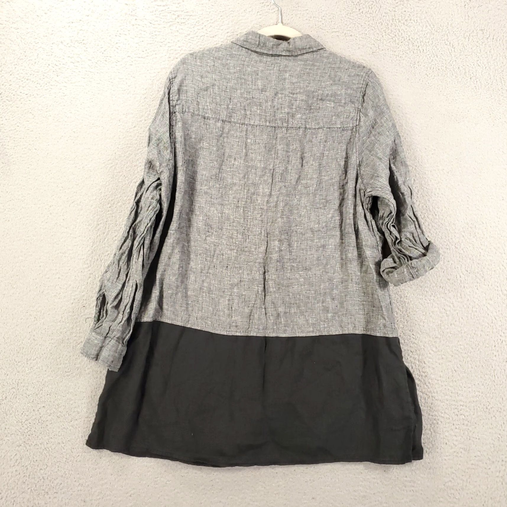 Vintage Tahari Linen Top Womens 1X Gray Black Roll Tab Sleeve Button Up Tunic Size XL / US 12-14 / IT 48-50 - 7 Thumbnail